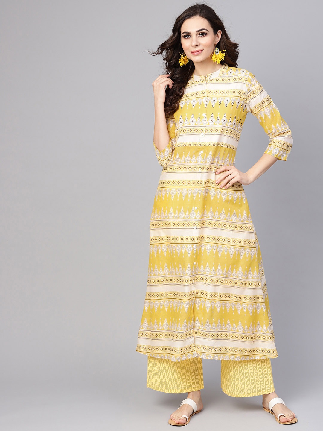 

Yuris Women Off-White & Mustard Yellow Striped A-Line Kurta