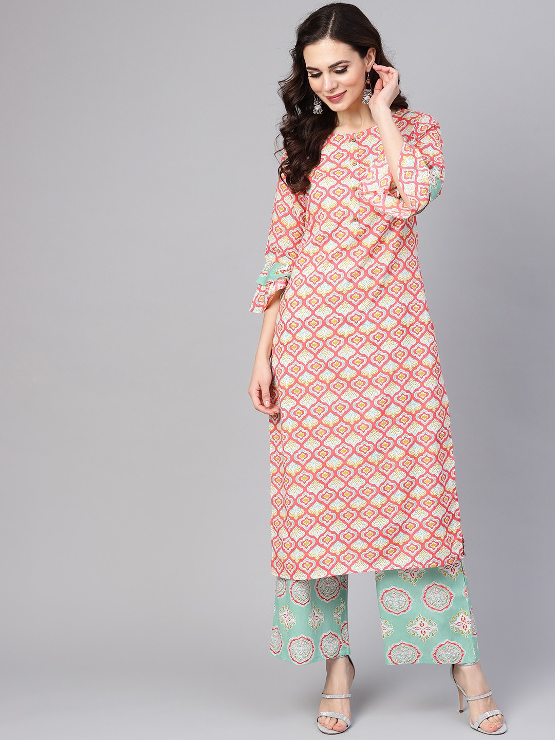 

Yuris Women Pink & Green Printed Kurta with Palazzos