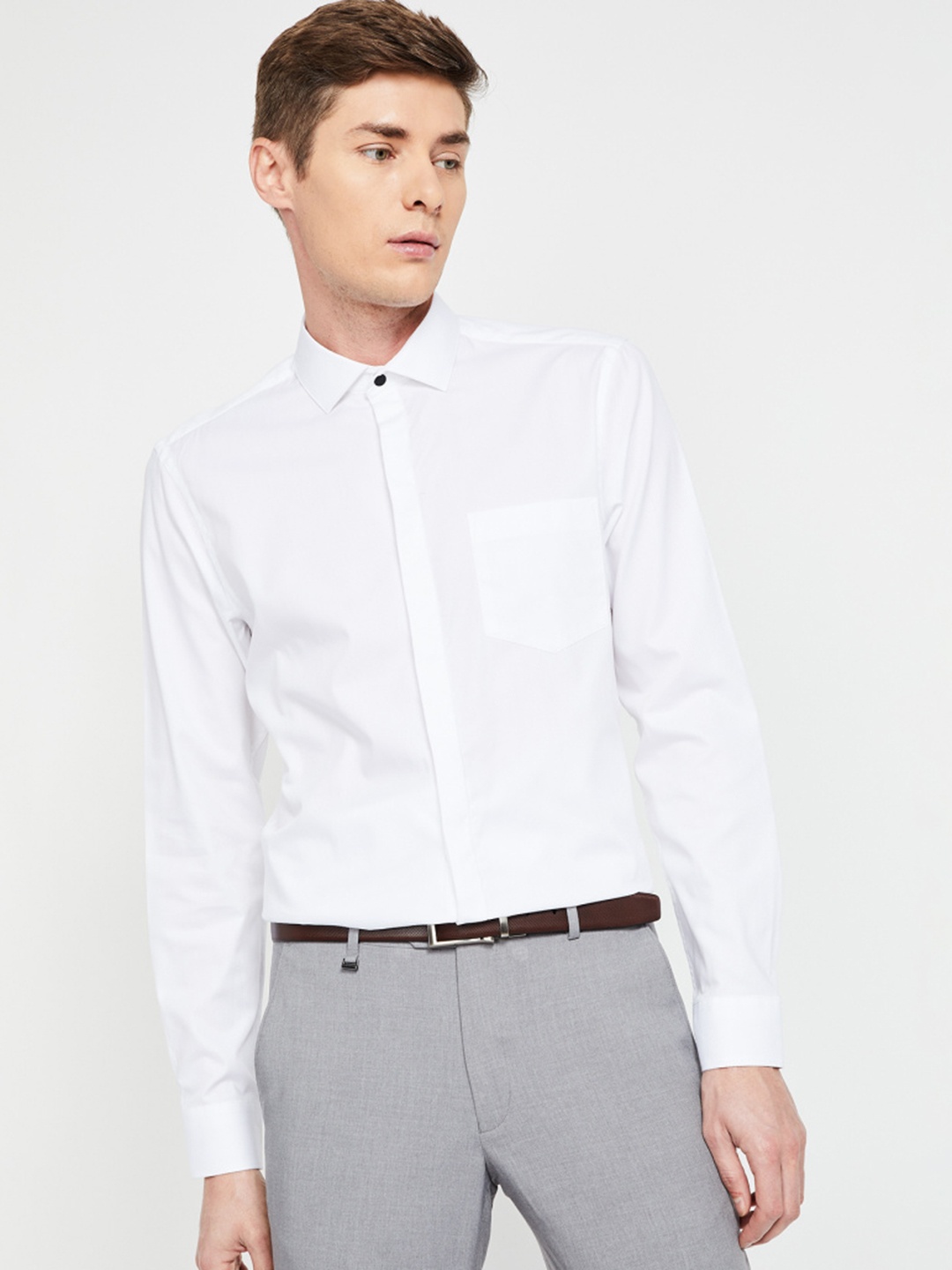 

CODE by Lifestyle Men White Slim Fit Solid Casual Shirt