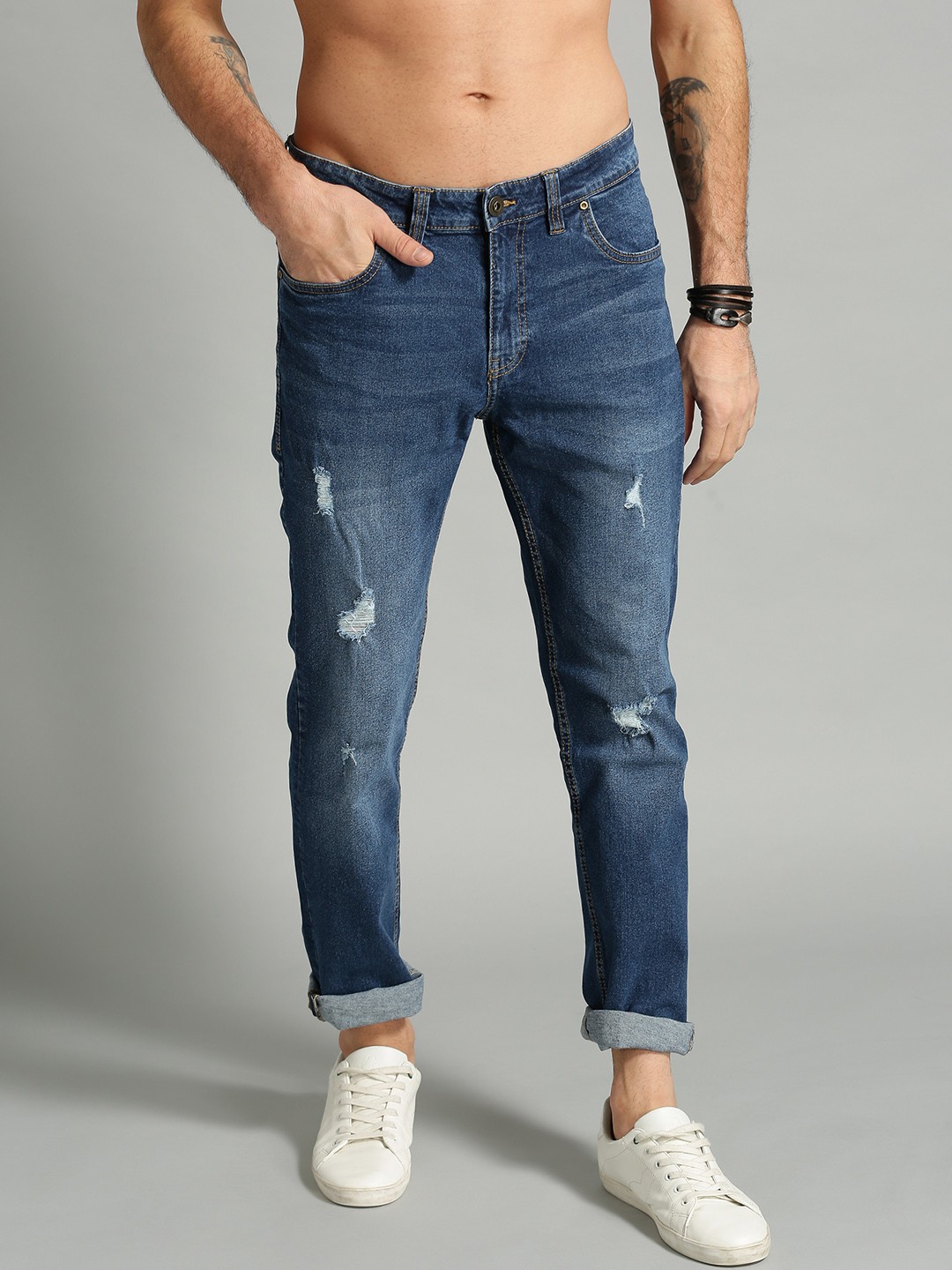 

Roadster Men Blue Slim Fit Mid-Rise Mildly Distressed Stretchable Jeans