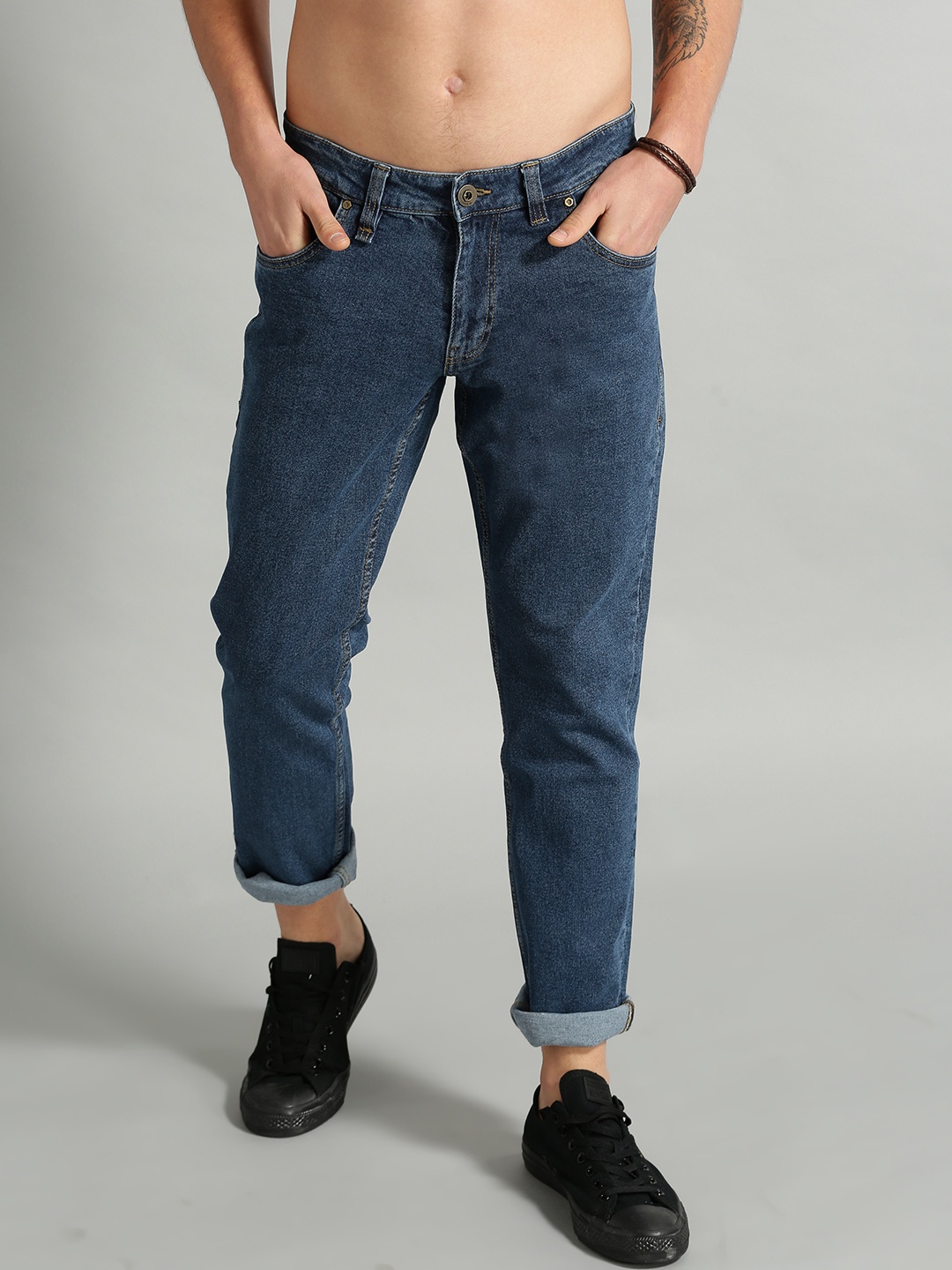 

Roadster Men Navy Blue Slim Fit Mid-Rise Clean Look Stretchable Jeans