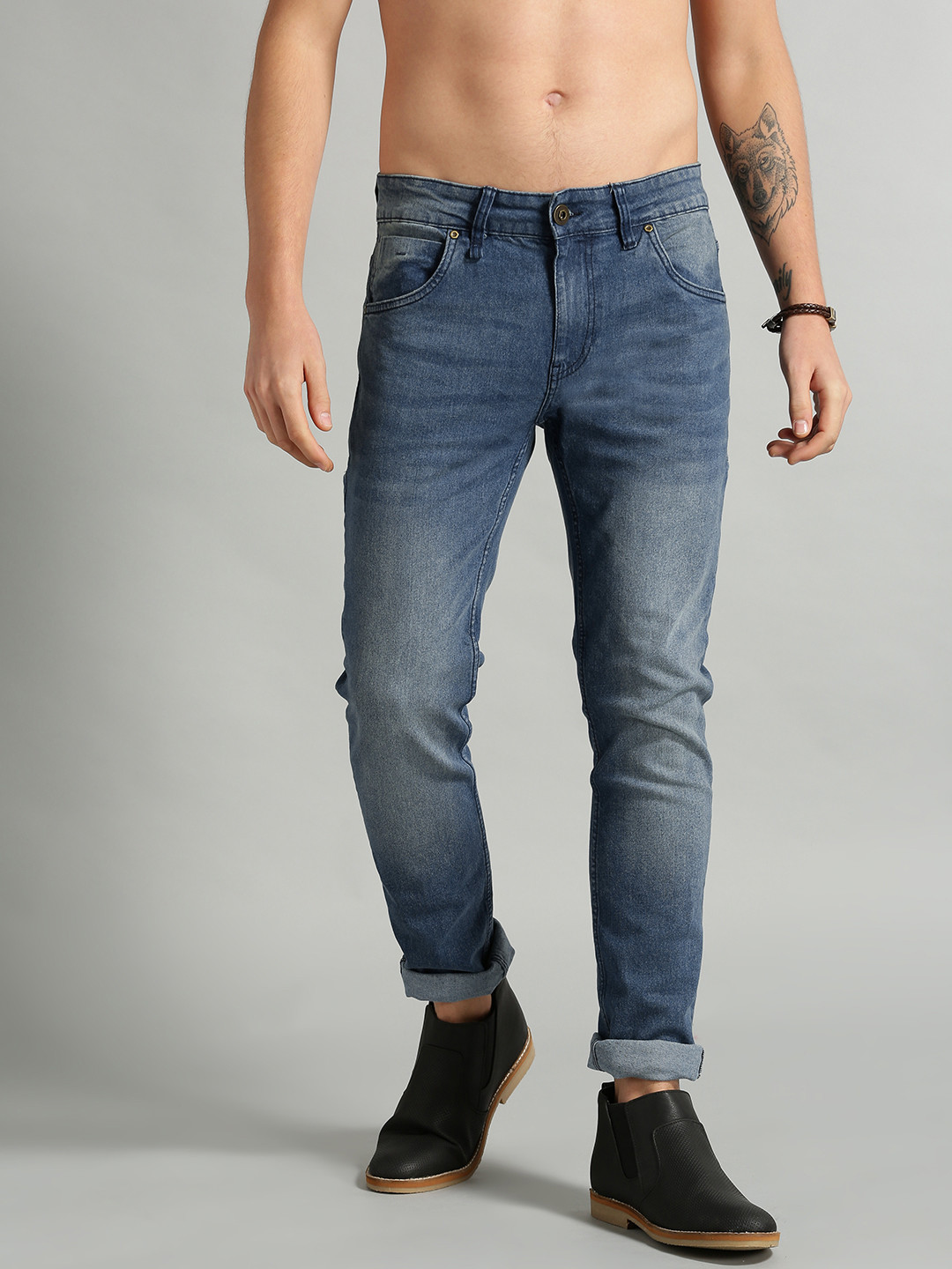 

The Roadster Lifestyle Co Men Blue Skinny Fit Mid-Rise Clean Look Stretchable Jeans