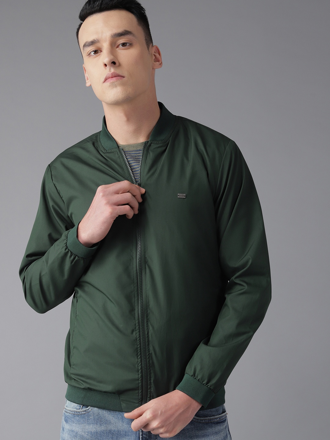 

The Roadster Lifestyle Co Men Green Solid Bomber Jacket