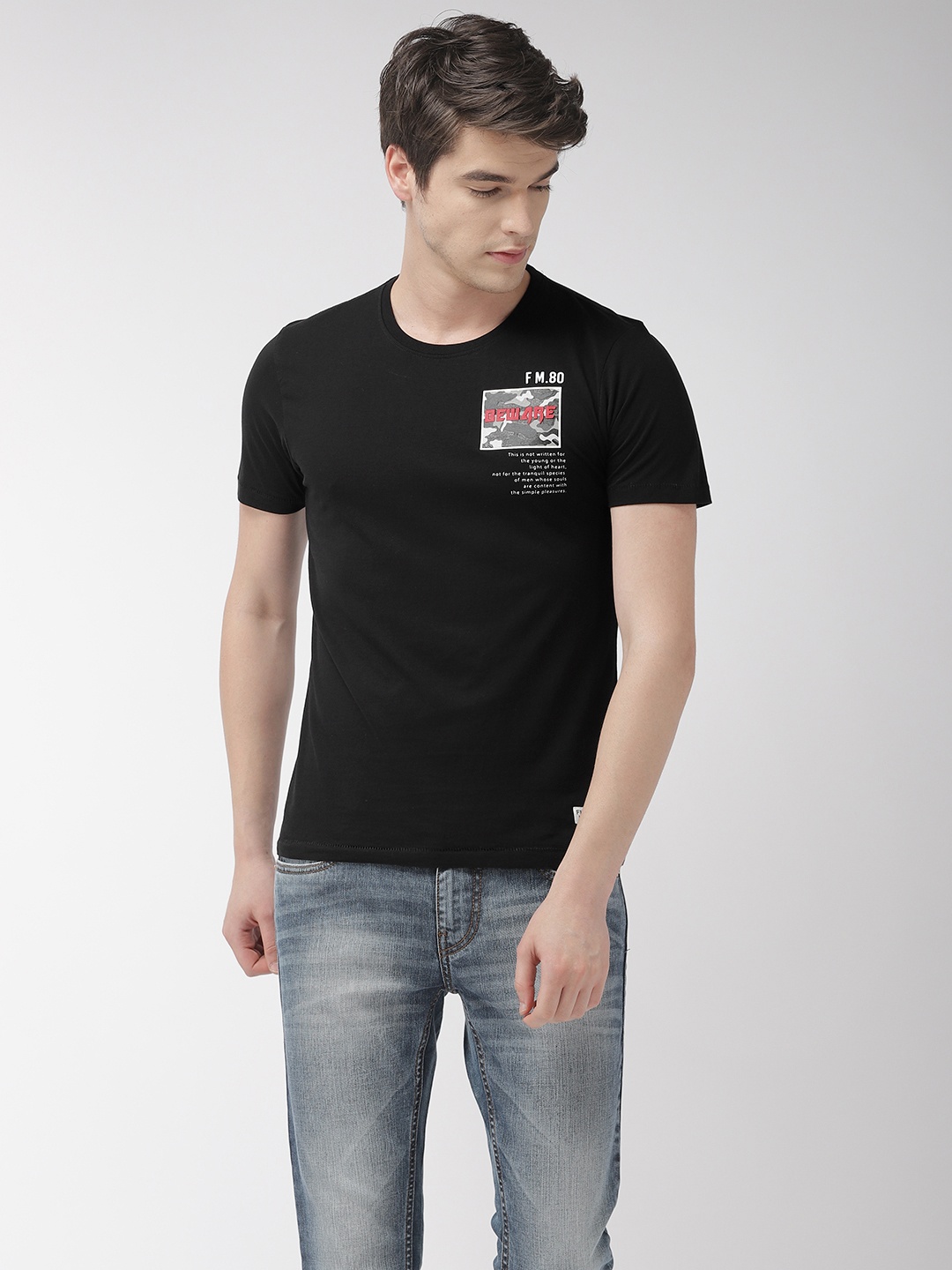 

Flying Machine Men Black Solid Round Neck Pure Cotton T-shirt