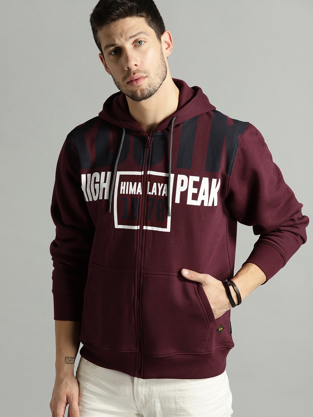 

The Roadster Lifestyle Co Men Burgundy & White Printed Hooded Sweatshirt