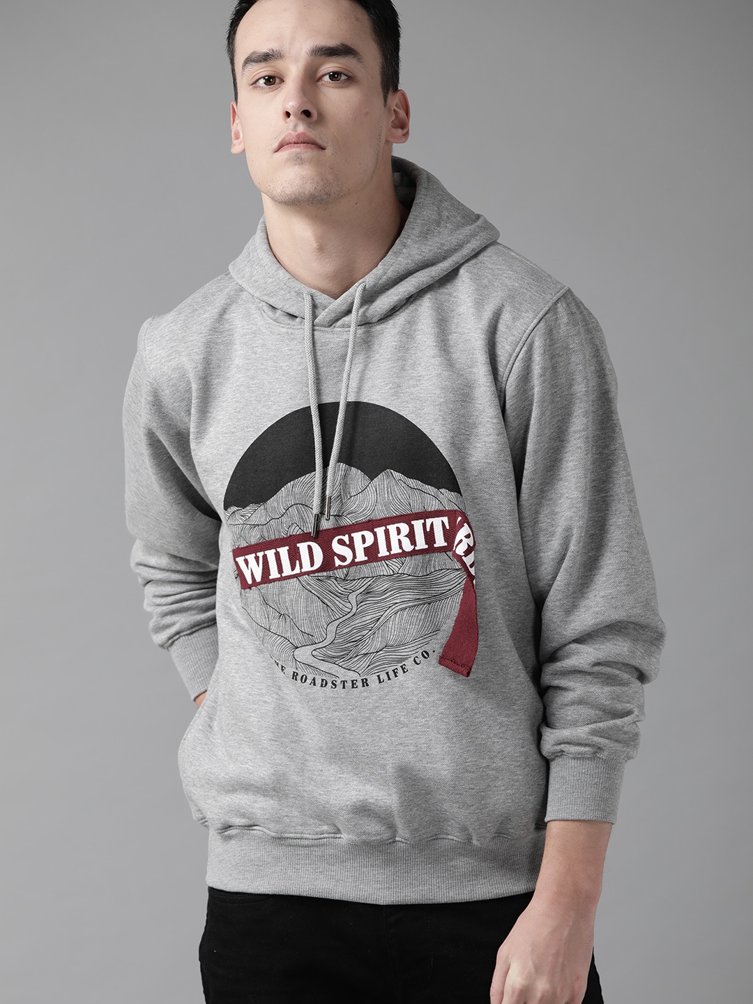 

The Roadster Lifestyle Co Men Grey Melange & Black Printed Hooded Sweatshirt