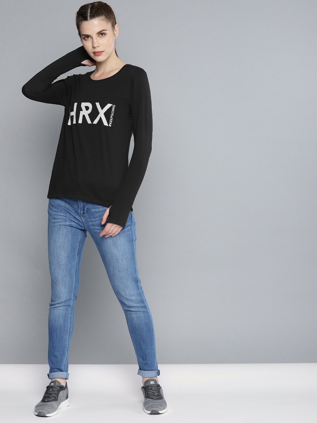 

HRX by Hrithik Roshan Women Black Printed Round Neck Lifestyle Regular Fit Pure Cotton T-shirt