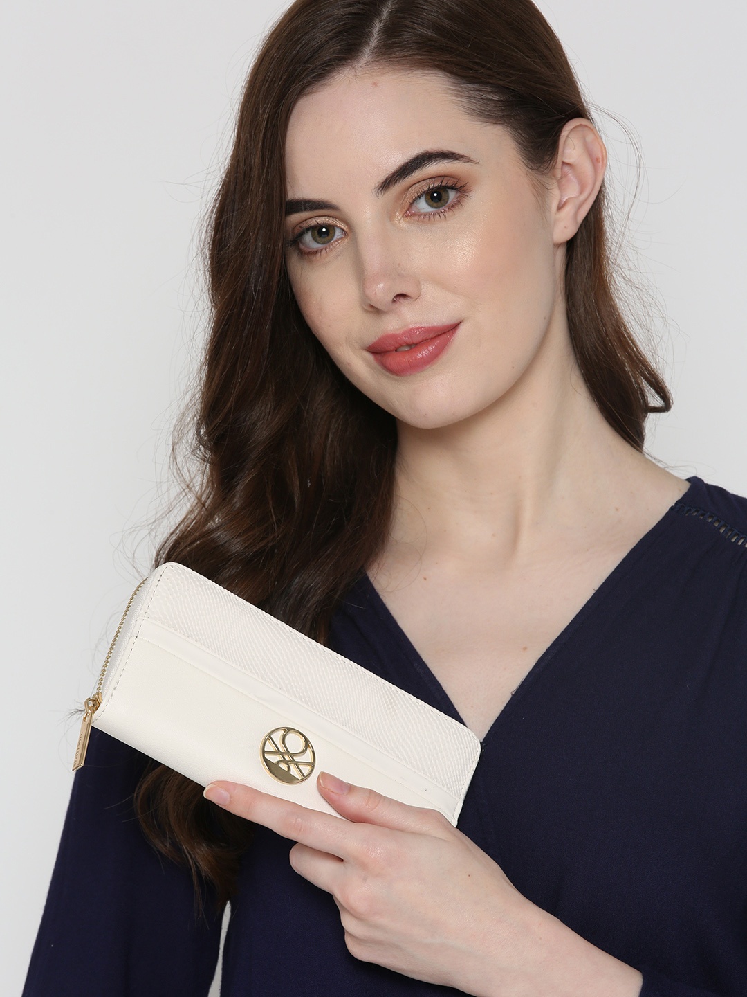 

United Colors of Benetton Women White Snakeskin Texture Zip Around Wallet