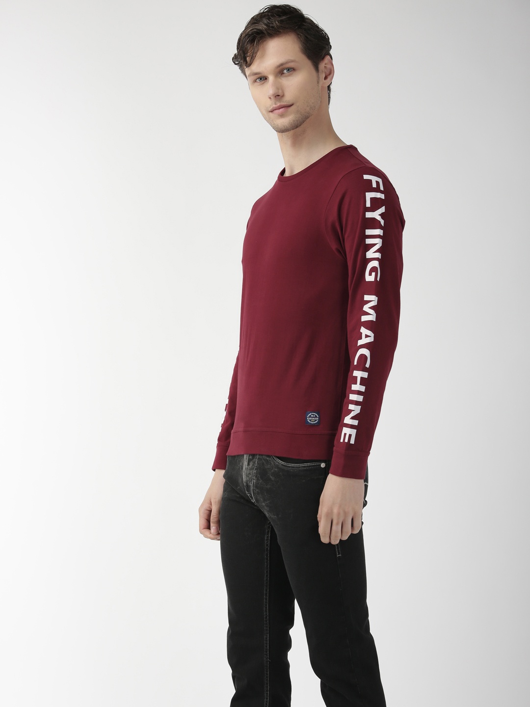 

Flying Machine Men Maroon Solid Round Neck Pure Cotton T-shirt