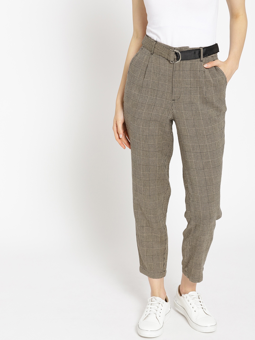 

Mast & Harbour Women Beige & Black Regular Fit Checked Cropped Trousers