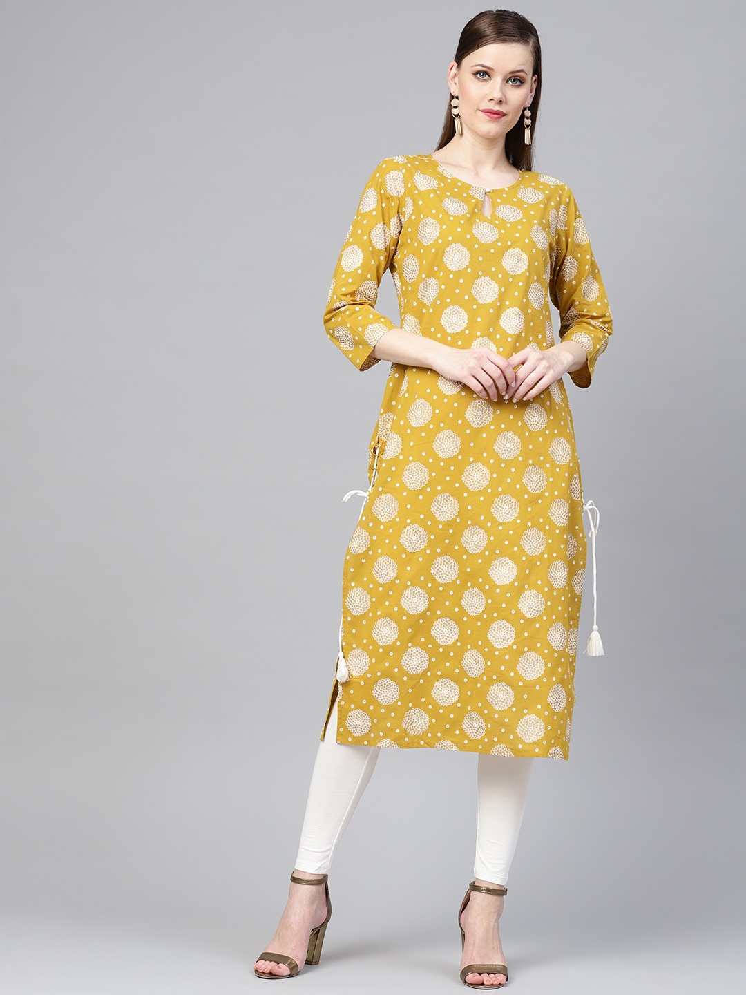 

Varanga Women Green & White Foil Print Straight Kurta