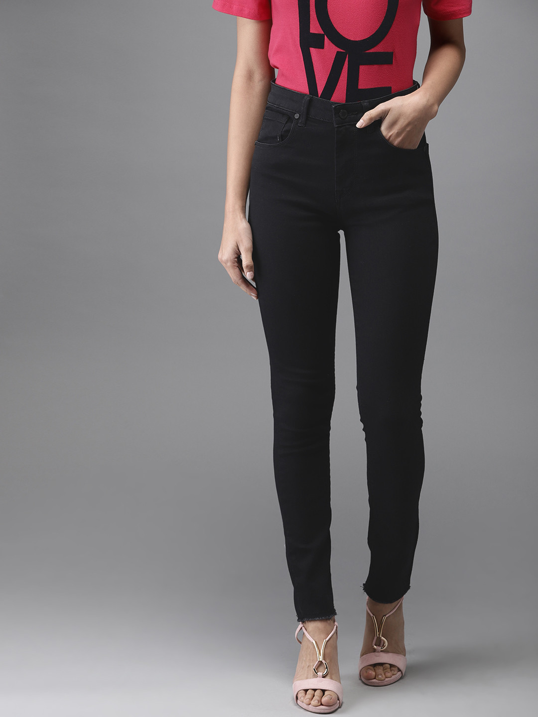 

Moda Rapido Women Black Skinny Fit High-Rise Clean Look Stretchable Jeans