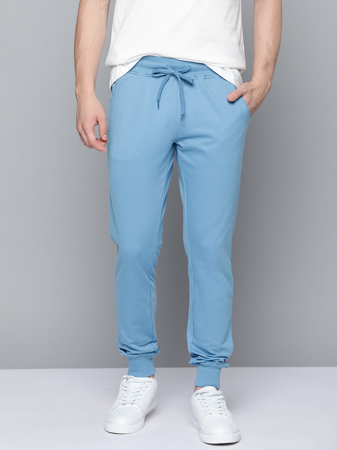 

Mast & Harbour Men Blue Solid Regular Fit Pure Cotton Joggers