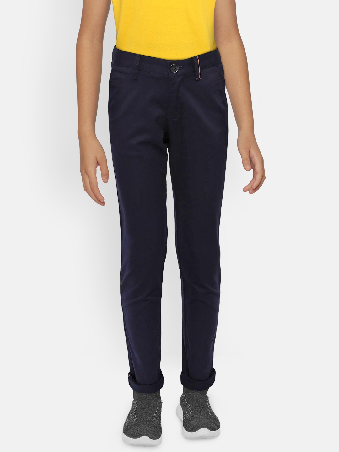 

Indian Terrain Boys Navy Blue Regular Fit Solid Formal Trousers