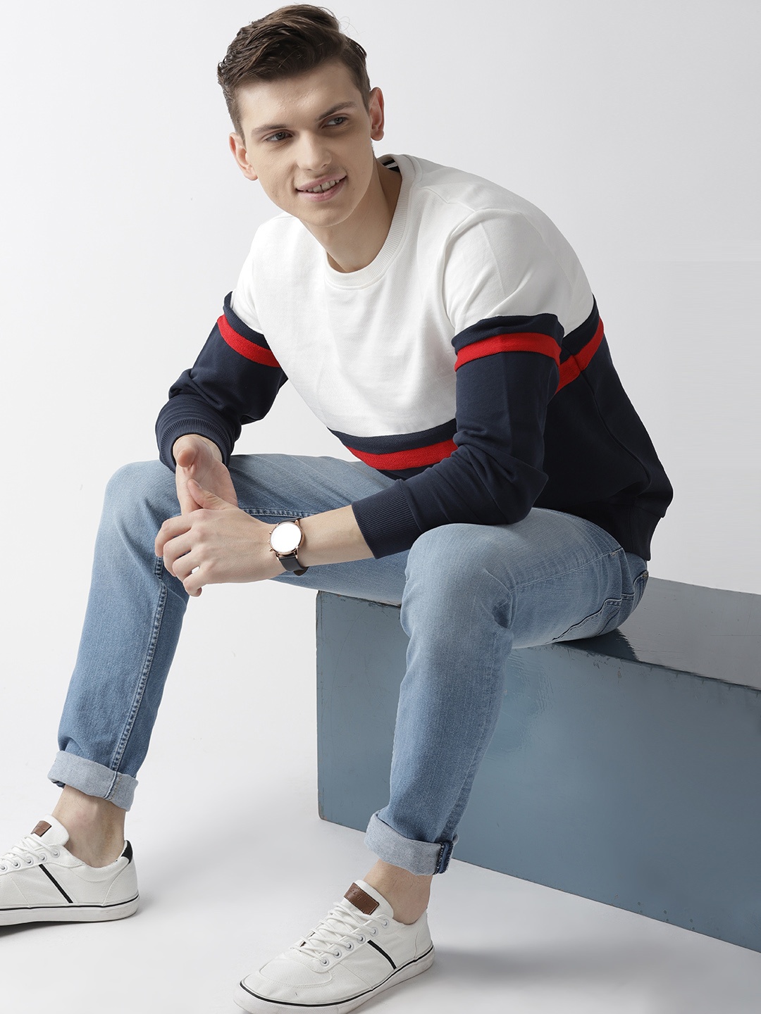 

Mast & Harbour Men Navy Blue & White Colourblocked Sweatshirt