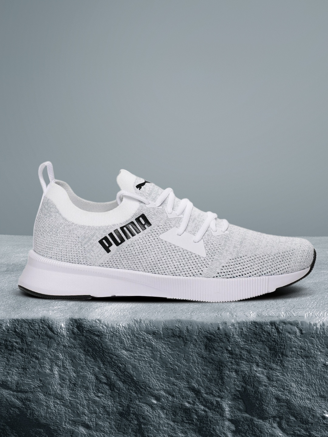 

Puma Men White Flyer Runner Engineer Knit SoftFoam + Running Shoes