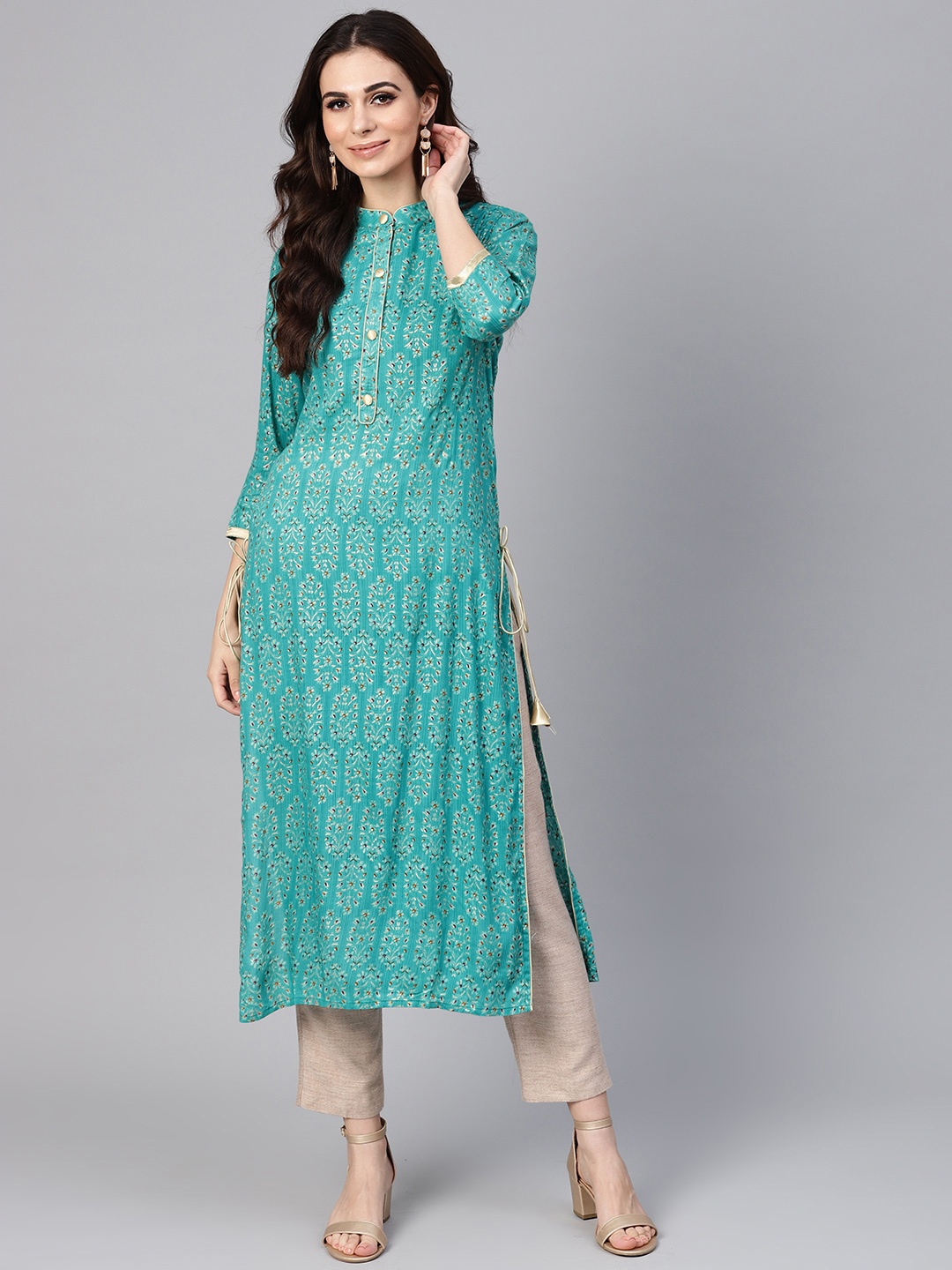 

Libas Women Blue & Golden Printed Straight Kurta