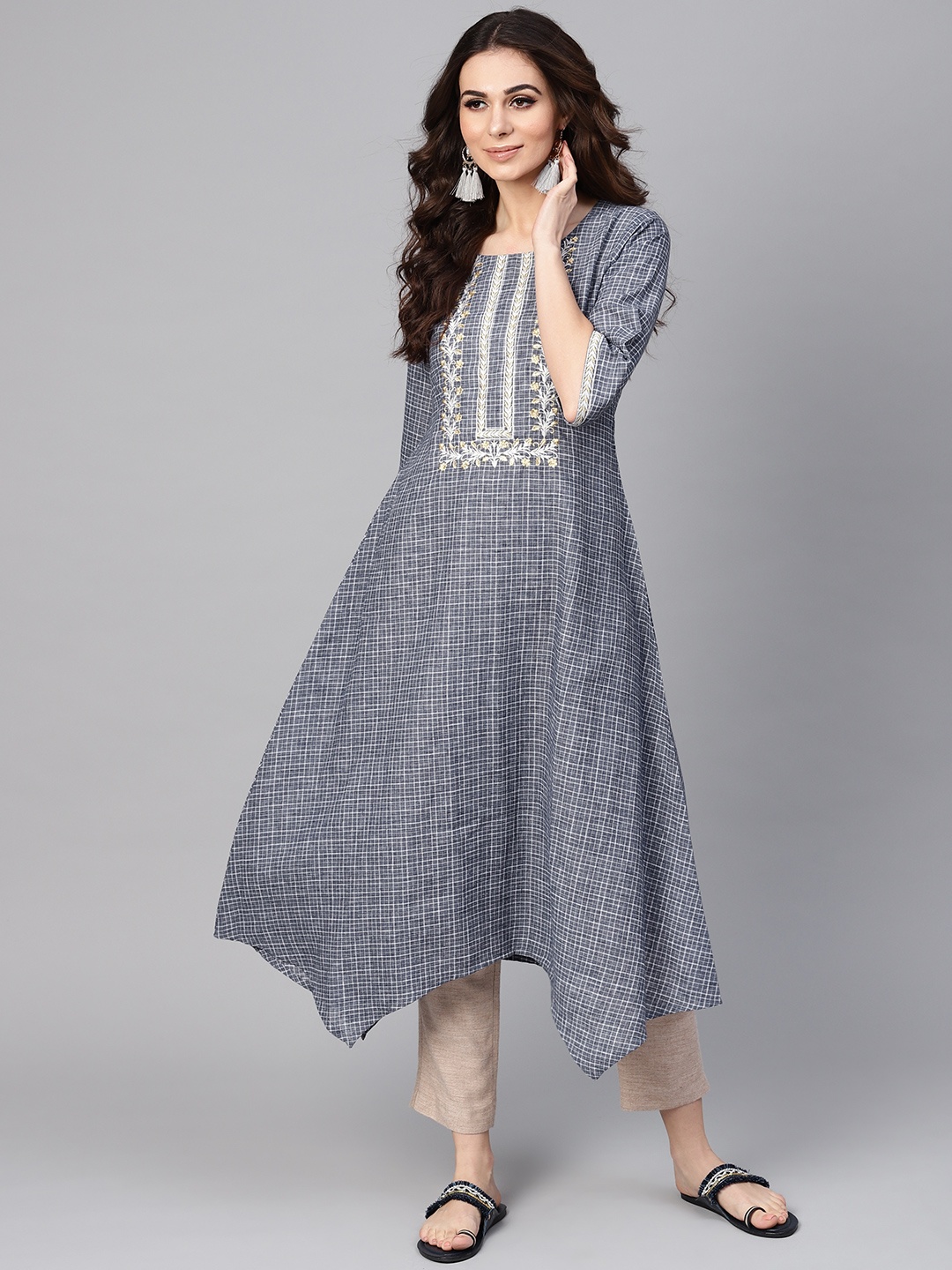 

Libas Women Grey Checked Asymmetric A-Line Kurta