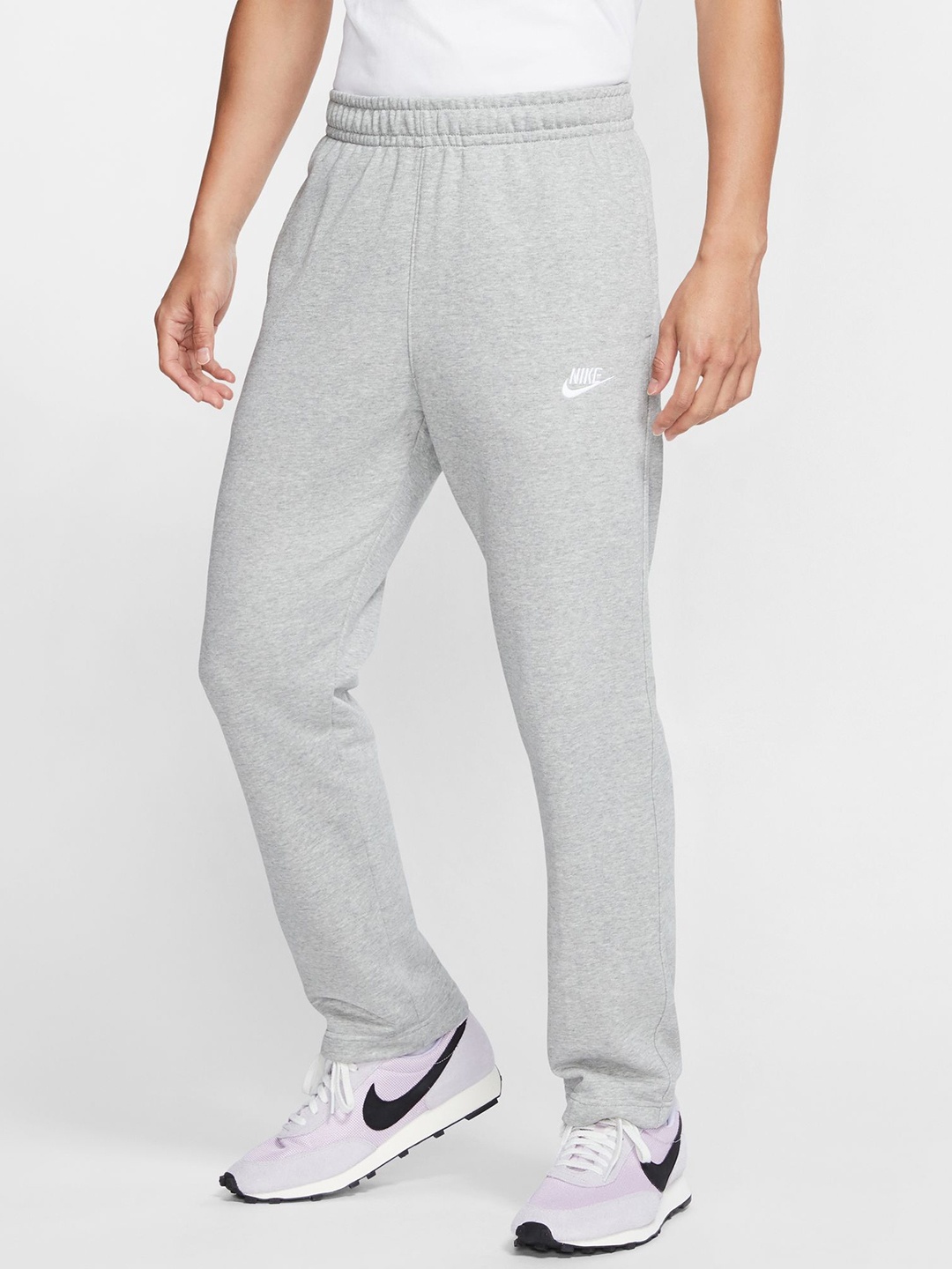 

Nike Men Grey Sportswear Club Trackpants, Grey melange