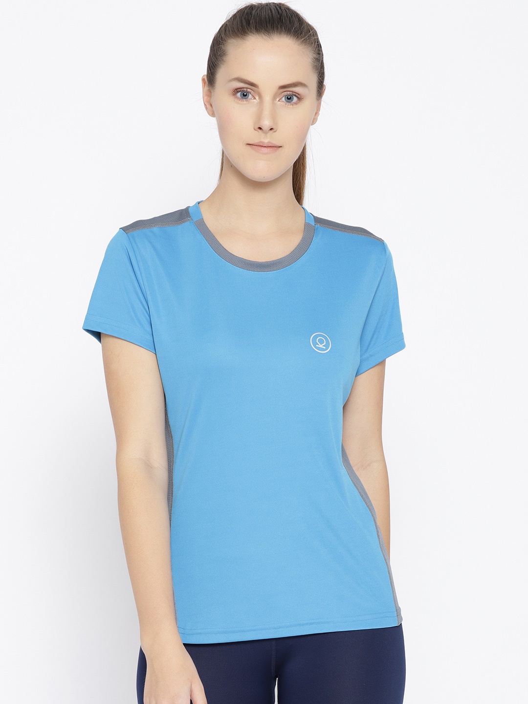 

CHKOKKO Women Blue Solid Round Neck Running T-shirt
