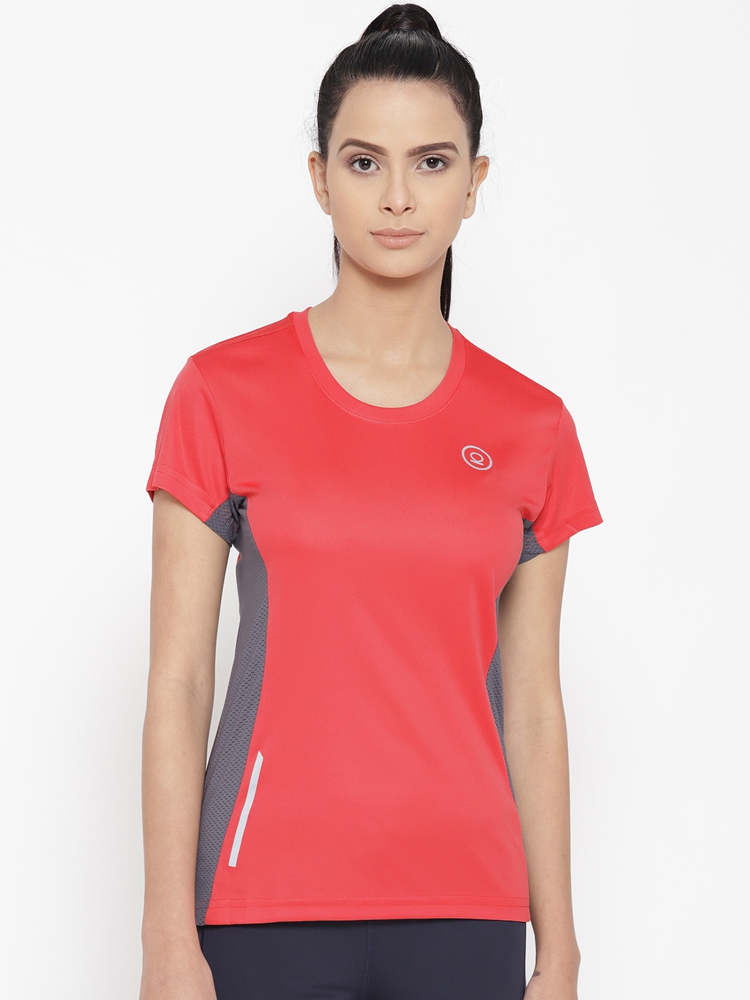 

Chkokko Women Coral Pink Solid Round Neck Training T-shirt