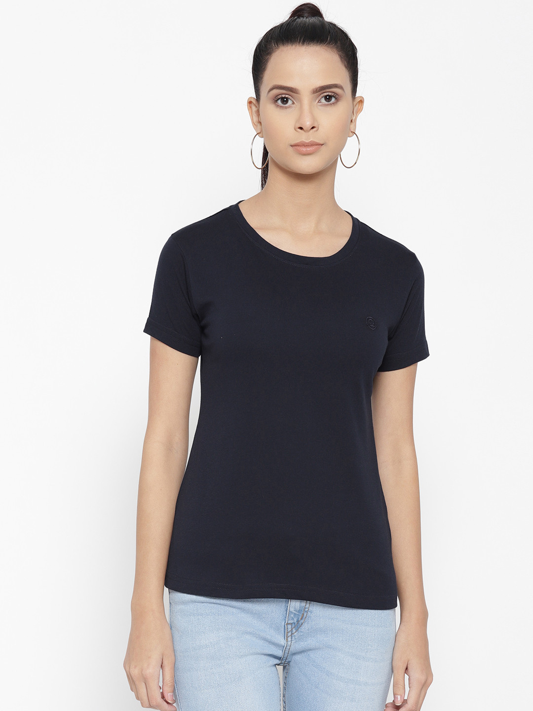 

Chkokko Women Navy Blue Solid Round Neck T-shirt