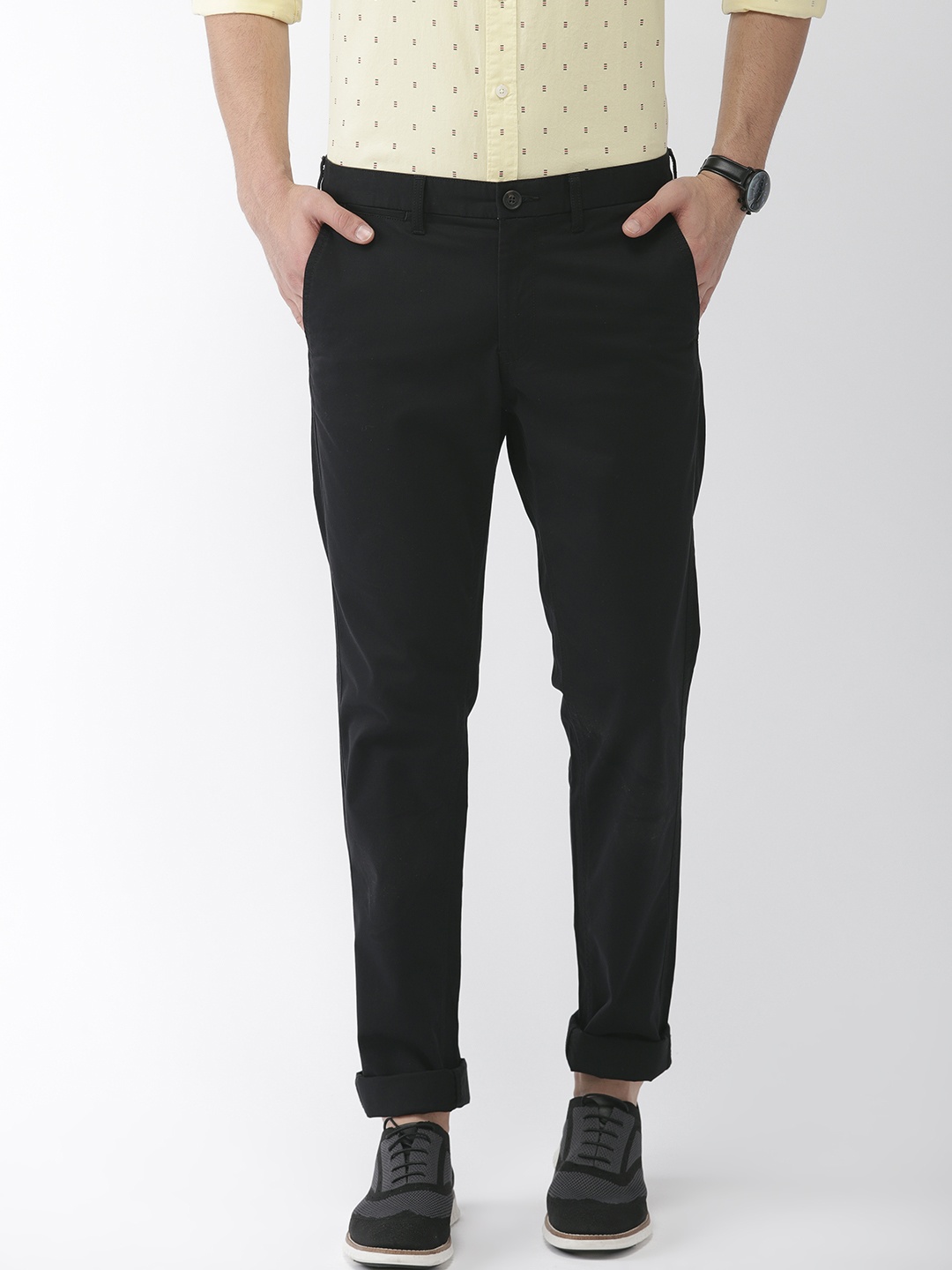 

Indian Terrain Men Black Brooklyn Slim Fit Solid Chinos