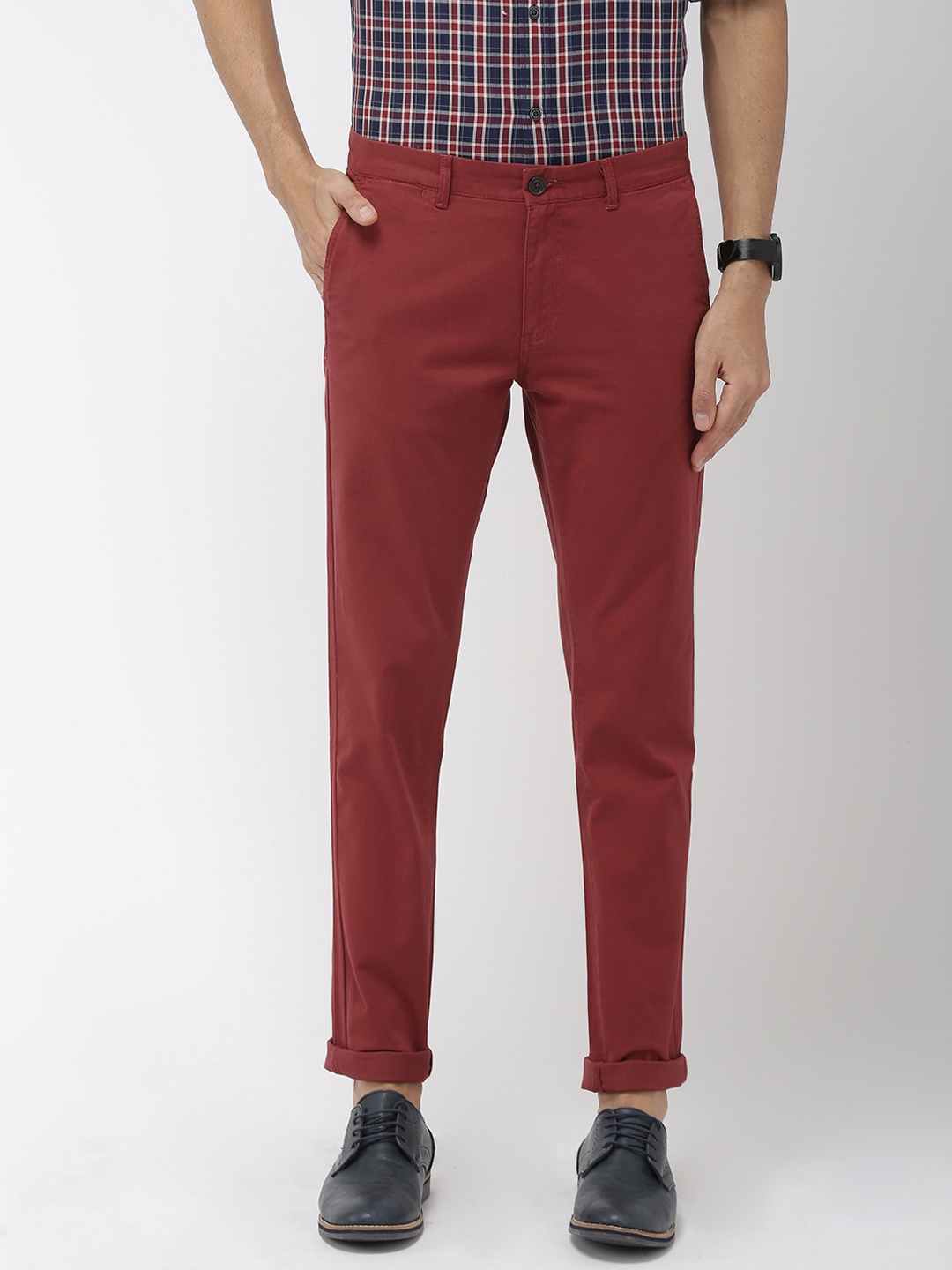 

Indian Terrain Men Rust Red Brooklyn Slim Fit Solid Chinos