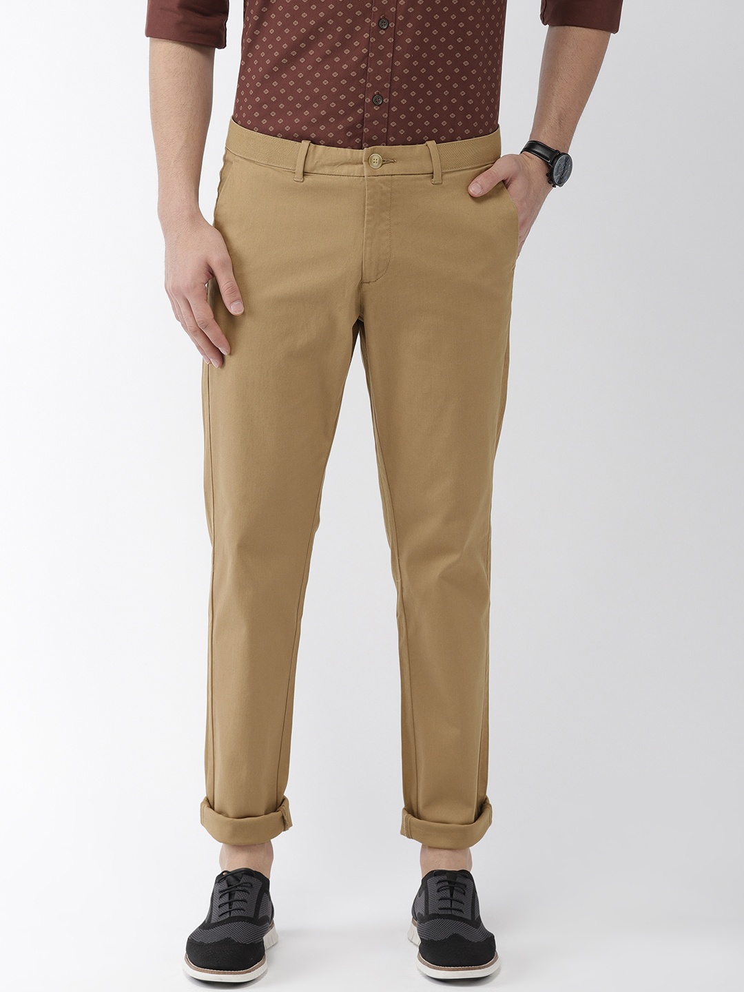 

Indian Terrain Men Khaki Brooklyn Slim Fit Solid Chinos