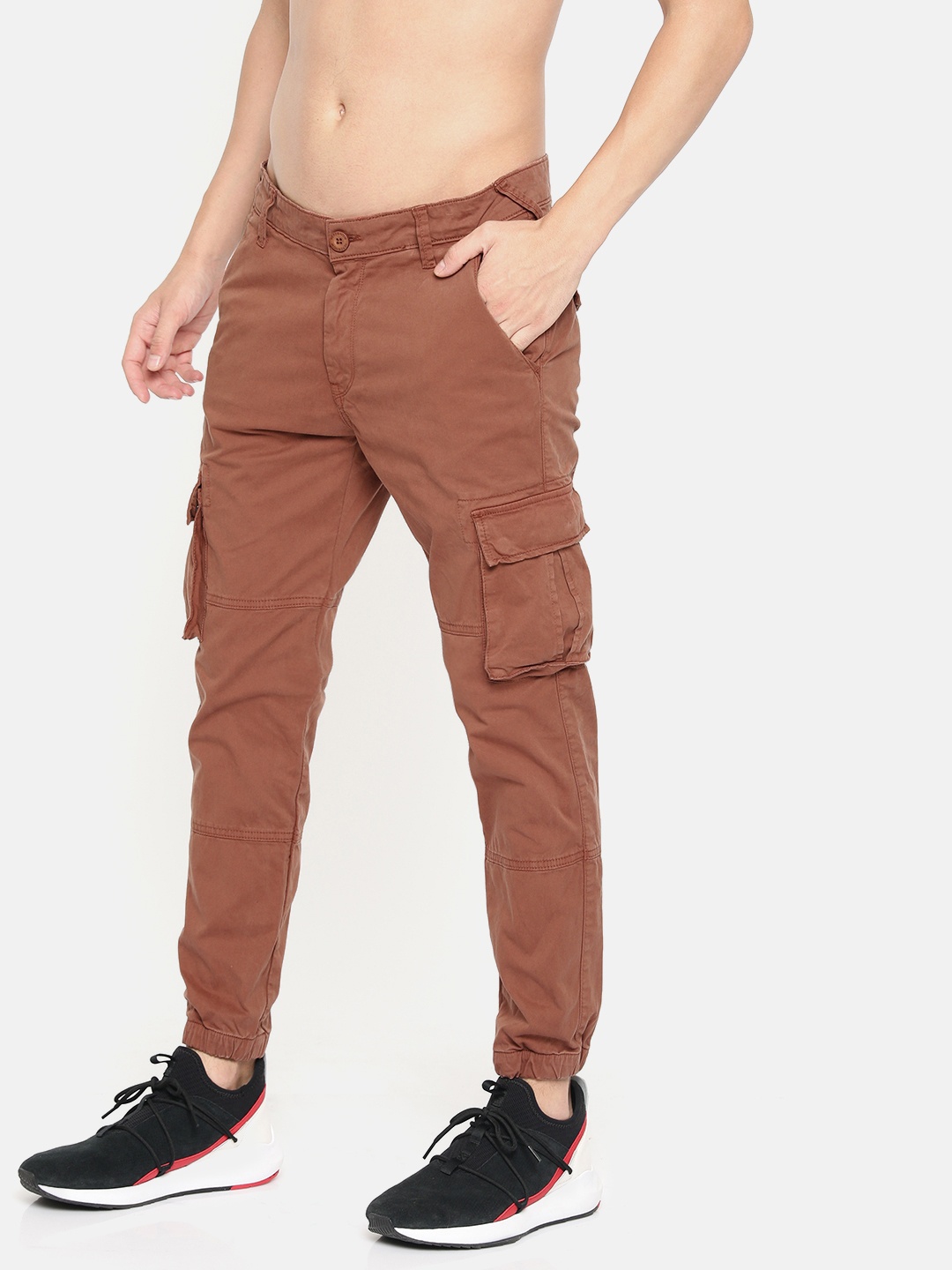 

HERE&NOW Men Brown Regular Fit Solid Cargos