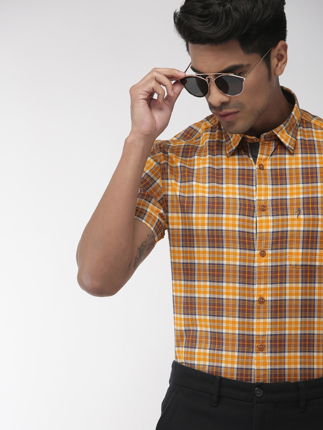 

Indian Terrain Men Mustard Yellow & Navy Blue Chiseled Slim Fit Checked Smart Casual Shirt
