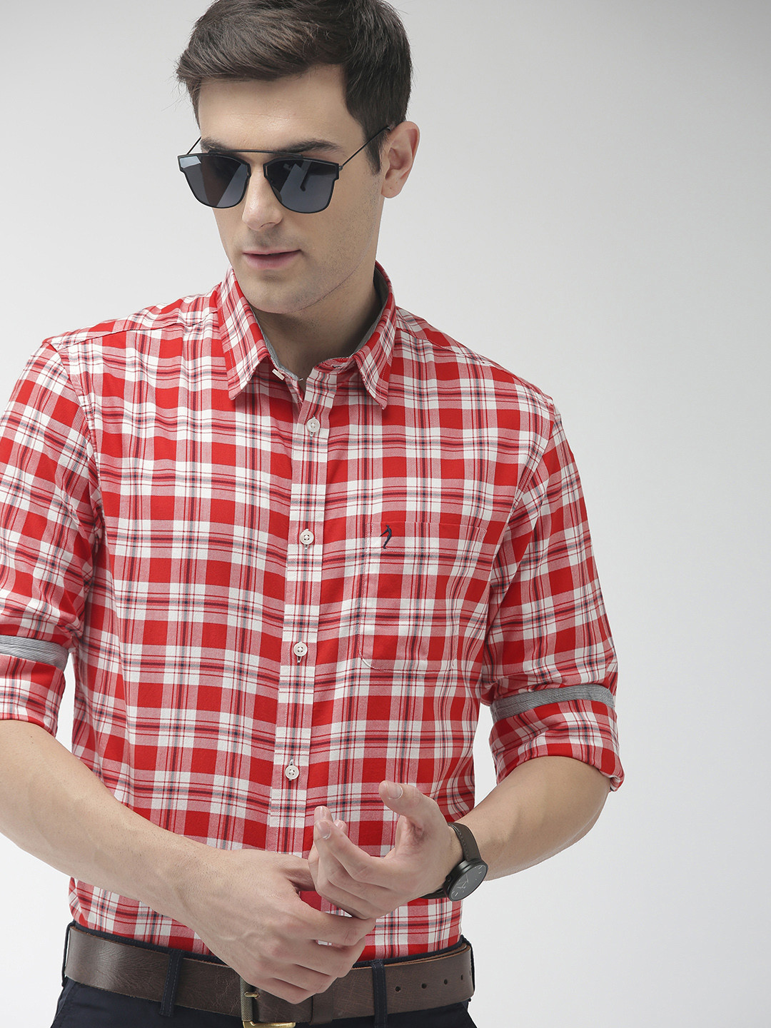 

Indian Terrain Men Red & White Slim Fit Checked Smart Casual Shirt