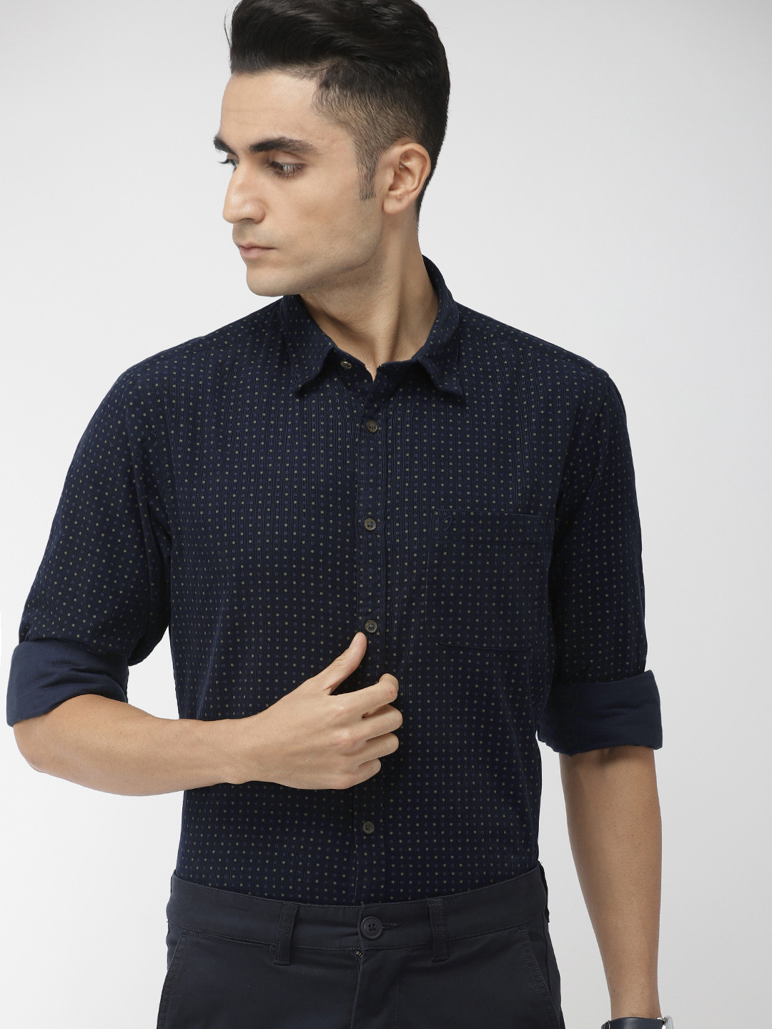 

Indian Terrain Men Navy Blue Slim Fit Printed Corduroy Casual Shirt