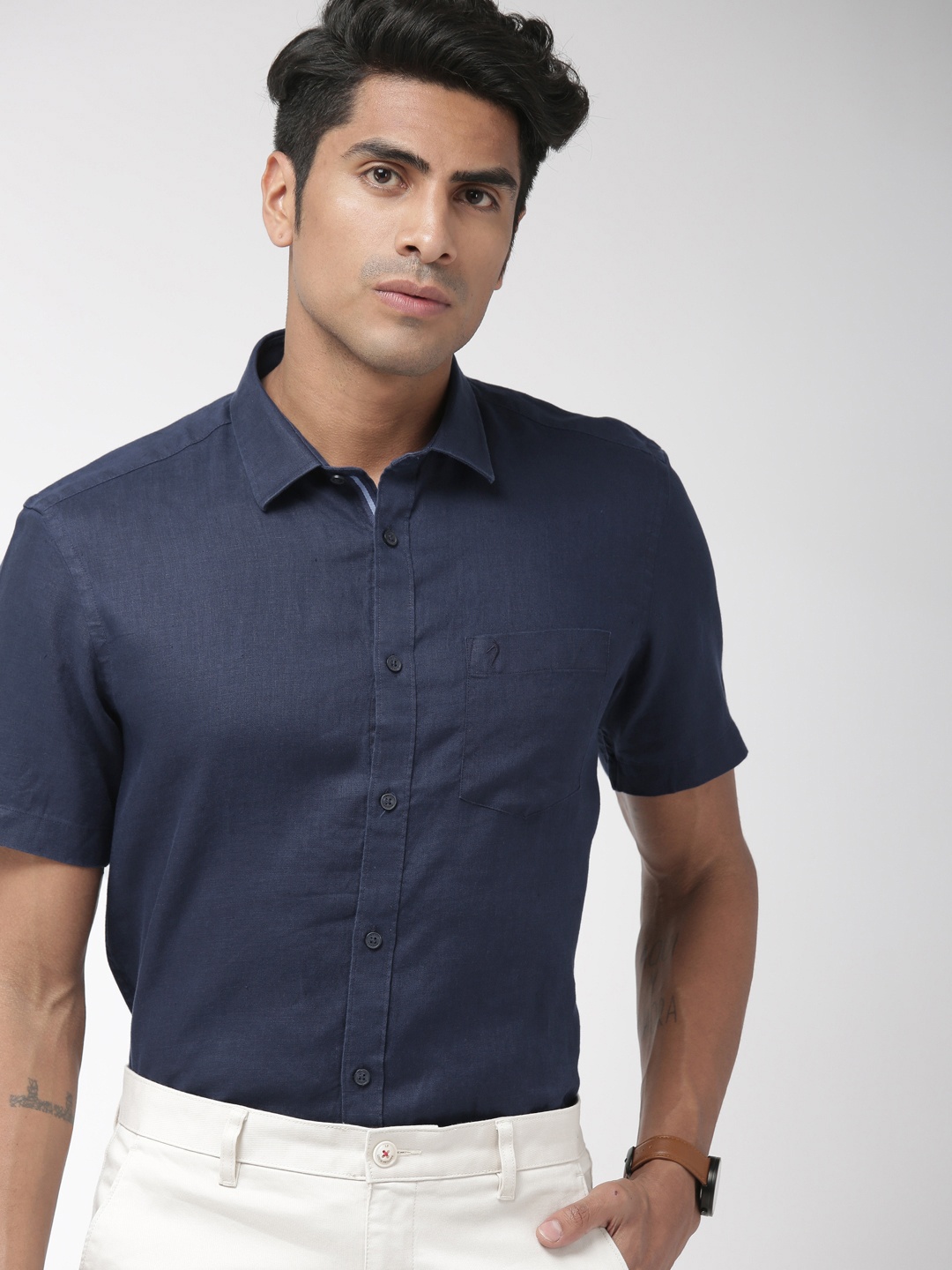 

Indian Terrain Men Navy Blue Linen Slim Fit Solid Casual Shirt