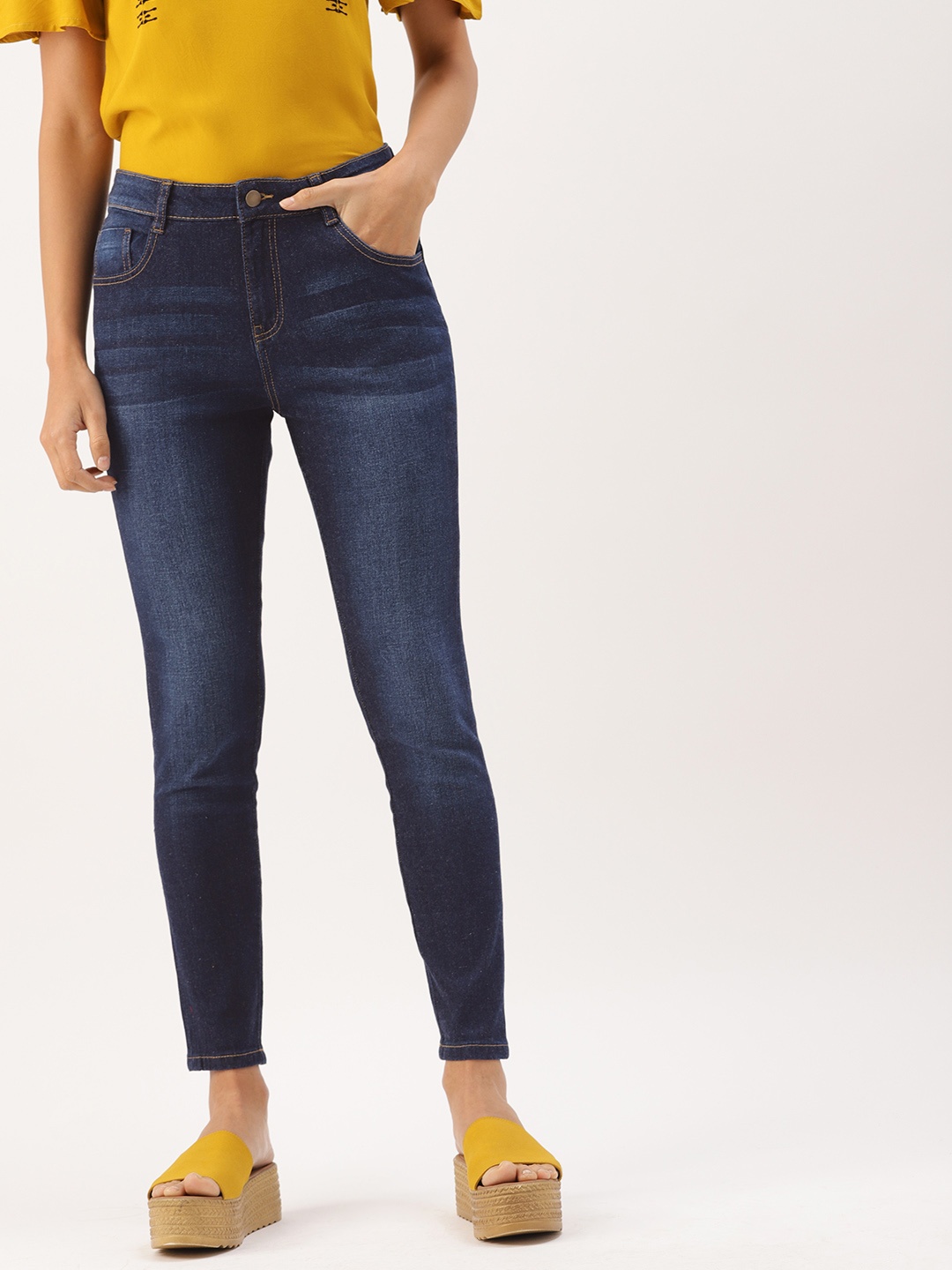 

DressBerry Women Blue Skinny Fit Mid-Rise Clean Look Stretchable Cropped Jeans