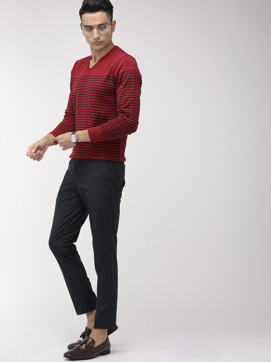 

Indian Terrain Men Red & Black Striped Pullover Sweater