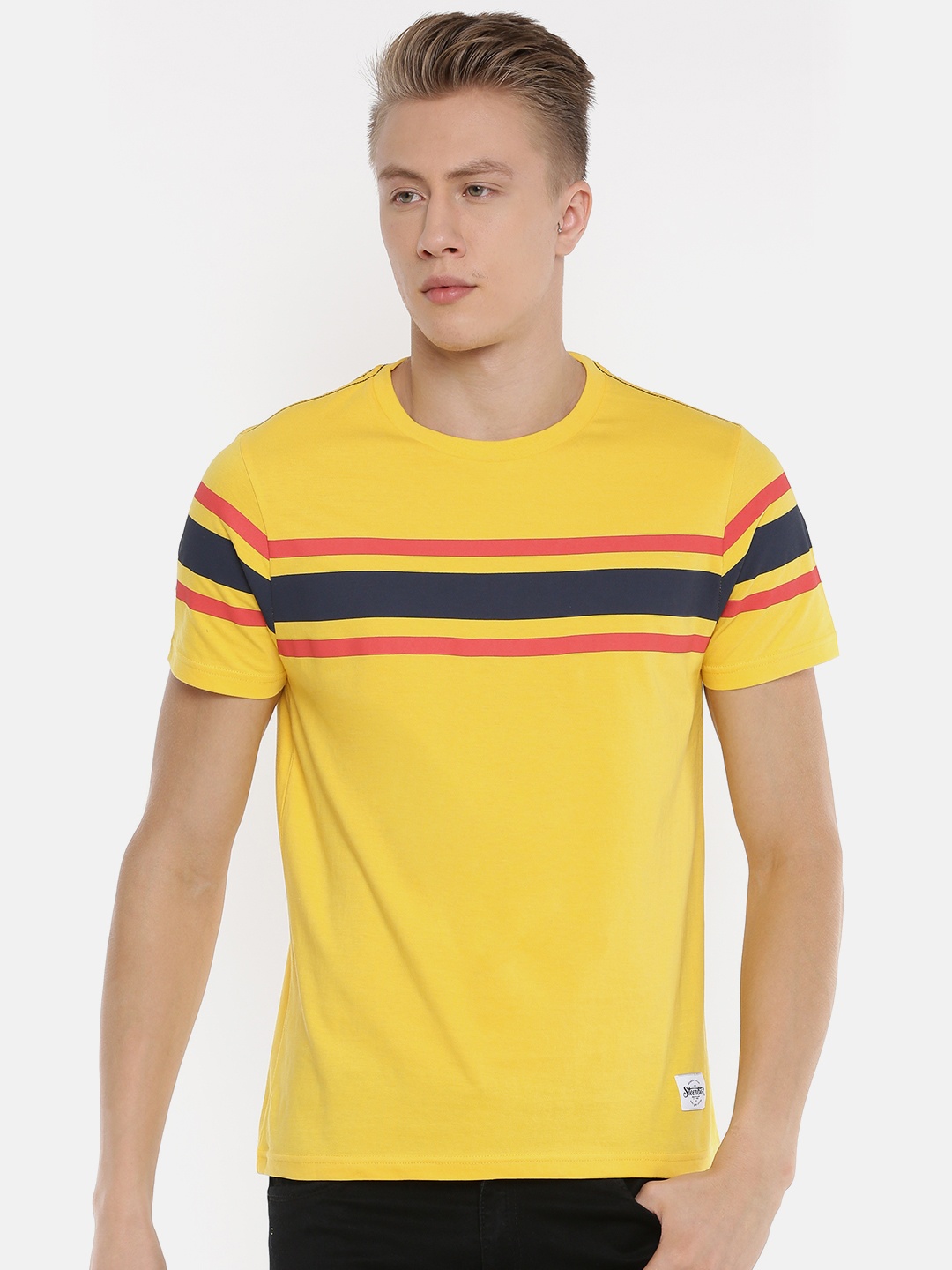 

Steenbok Men Yellow Striped Round Neck T-shirt