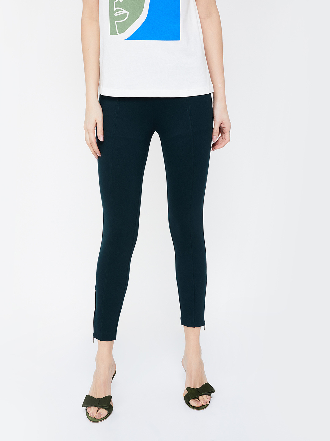 

Ginger by Lifestyle Women Teal Regular Fit Solid Cigarette Trousers