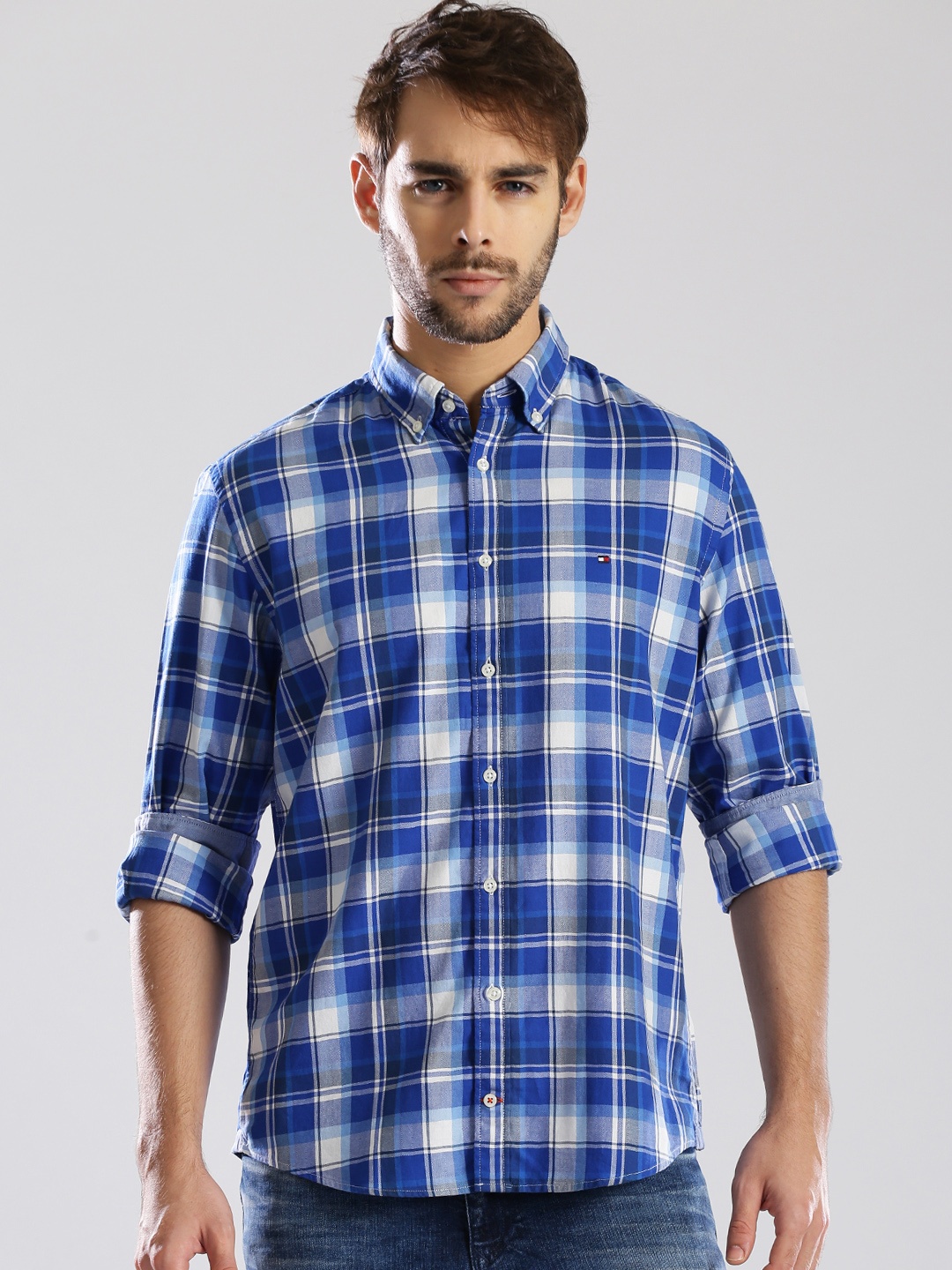 

Tommy Hilfiger Blue & White Checked New York Fit Casual Shirt