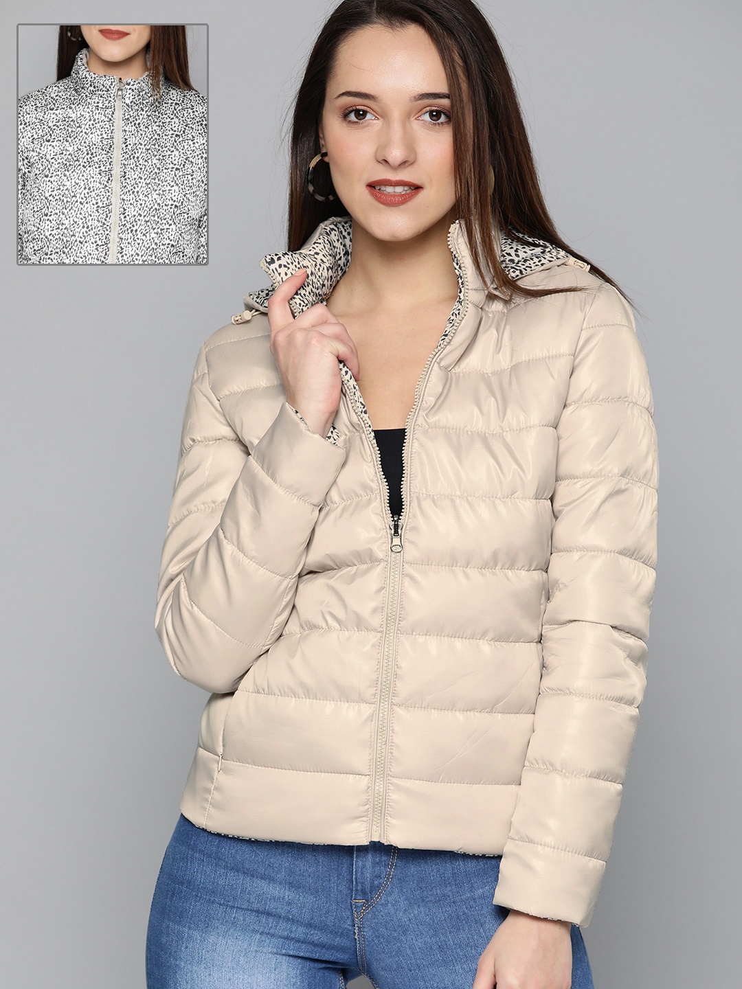 

HERE&NOW Women Beige & Black Reversible Solid Jacket