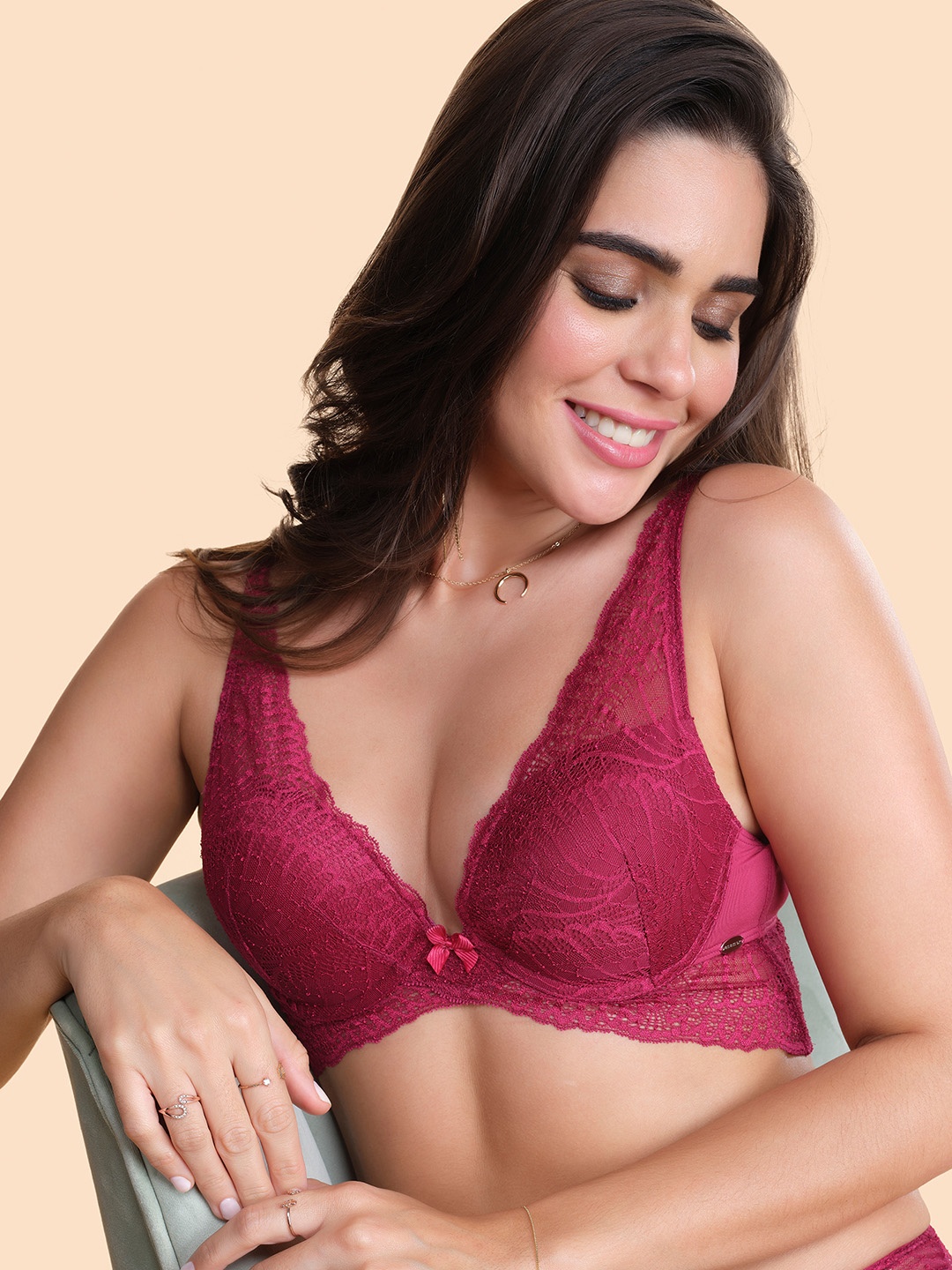 

Enamor Red Butterfly Cleavage Enhancer Padded Wired Plunge Push-Up Bra F091