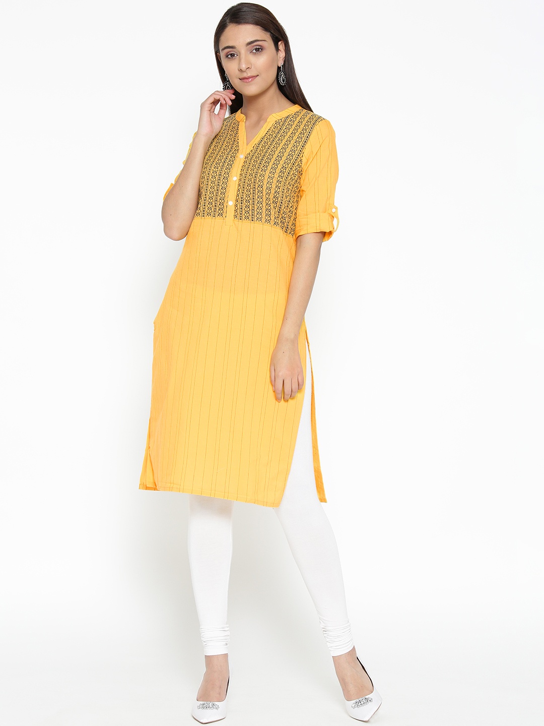 

AURELIA Women Yellow & Navy Blue Yoke Design Straight Kurta