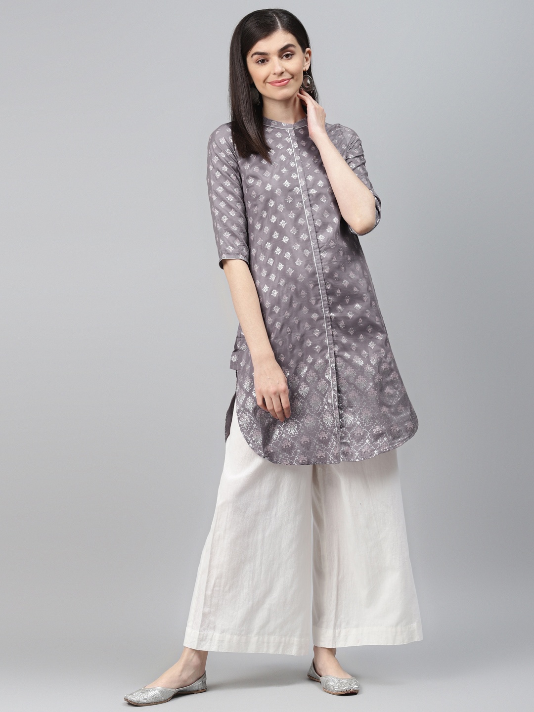 

AURELIA Women Grey & Silver Printed Straight Kurta