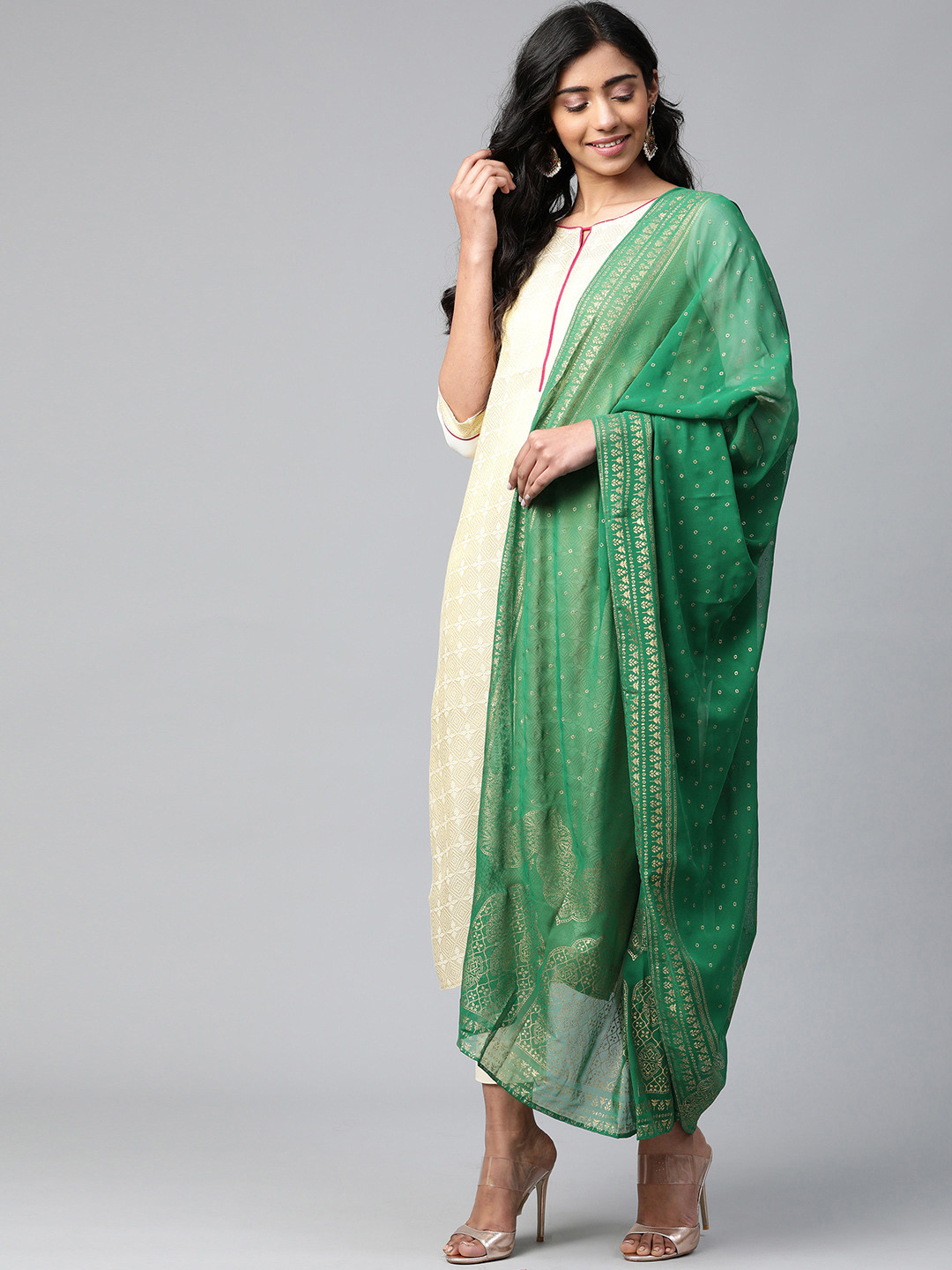 

AURELIA Green & Golden Printed Dupatta