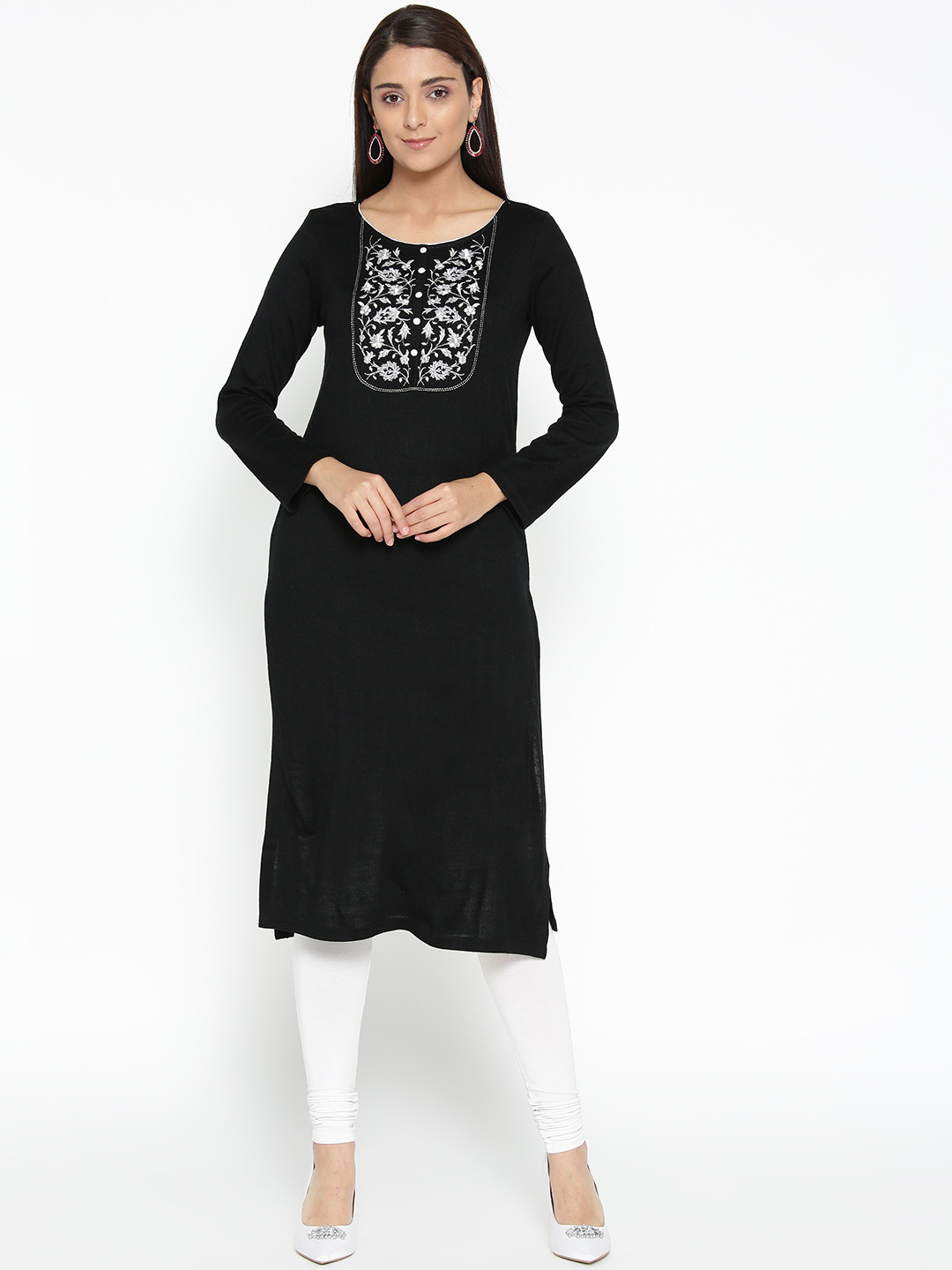 

AURELIA Women Black & Silver Yoke Design Straight Winter Kurta