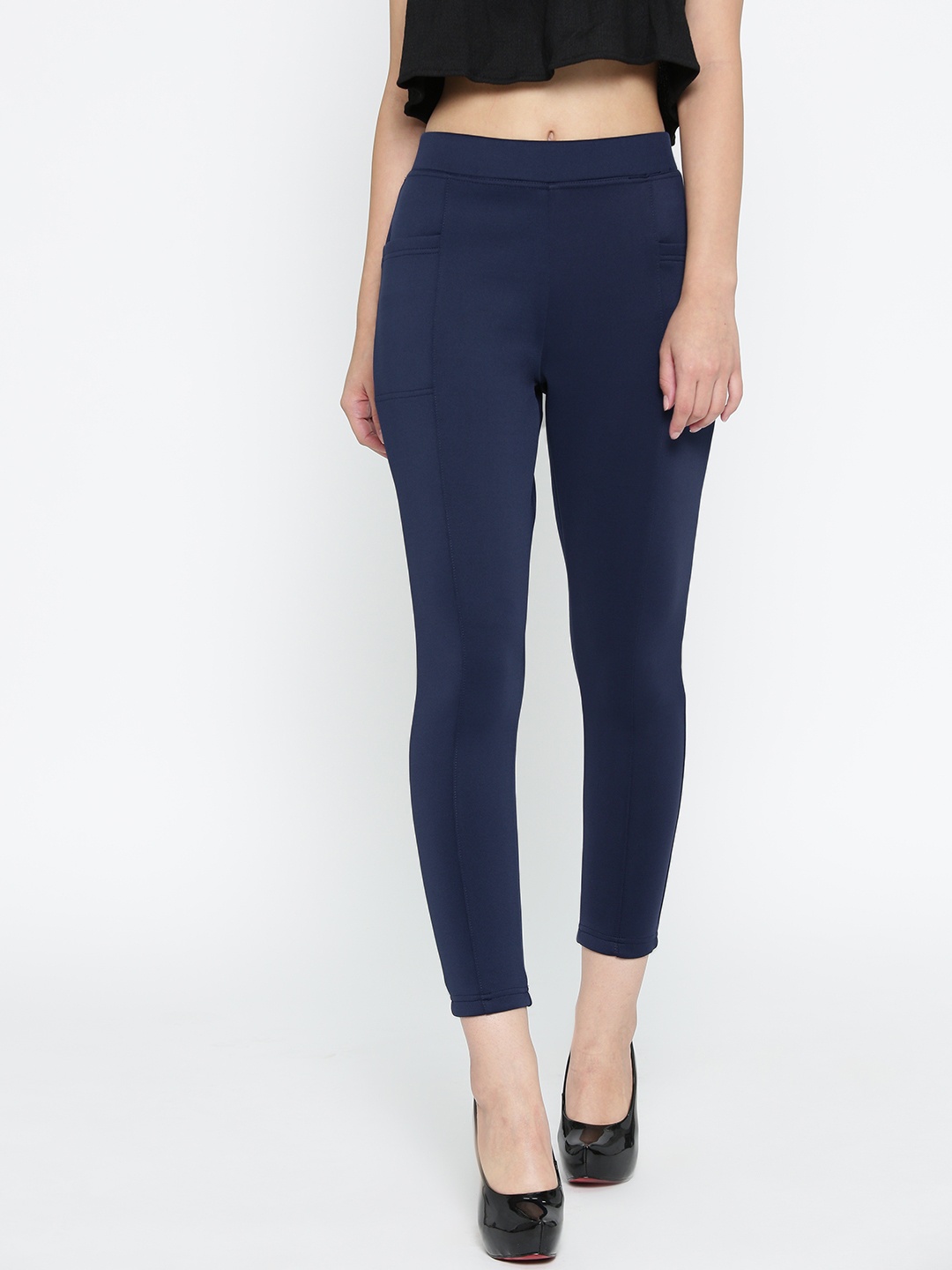 

Aurelia Women Navy Blue Solid Cropped Treggings