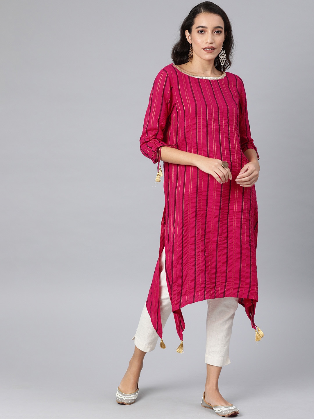 

AURELIA Women Pink & Golden Striped Straight Kurta