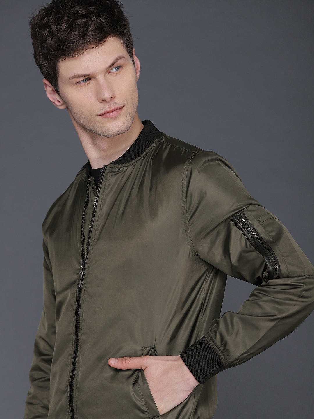 

WROGN Men Olive Green Solid Slim Fit Bomber Jacket