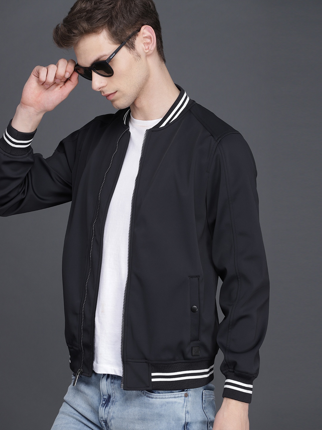 

WROGN Men Navy Blue Solid Slim Fit Bomber Jacket