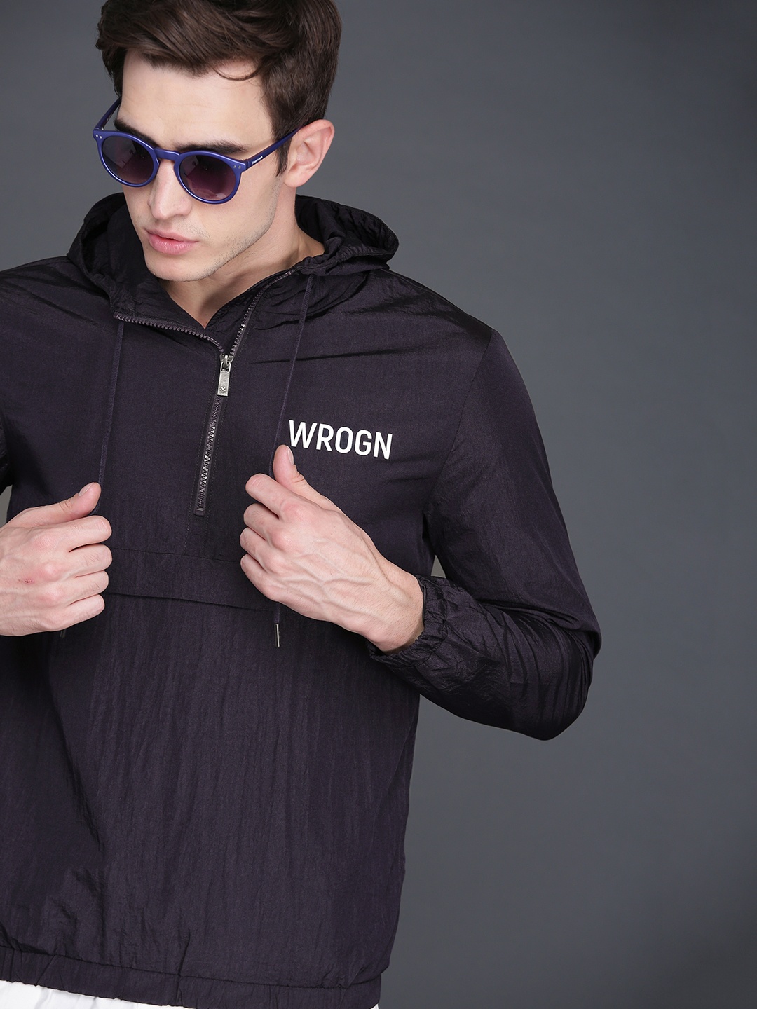 

WROGN Men Navy Blue Solid Hooded Sporty Lightweight Jacket